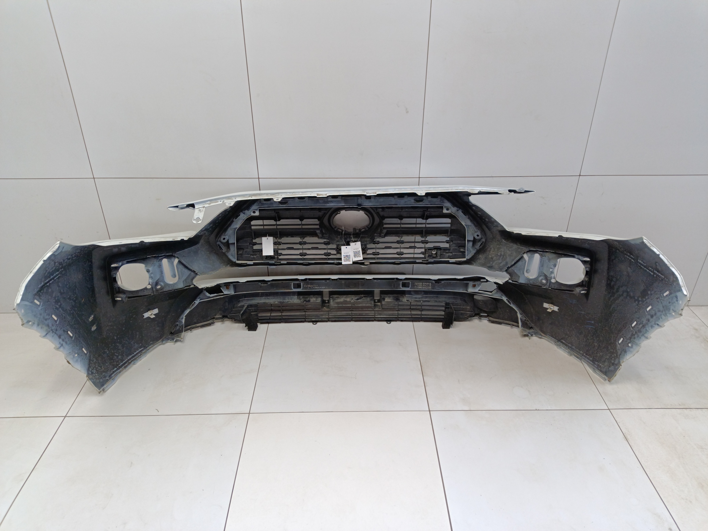 Бампер передний Toyota RAV4 XA50 Restail