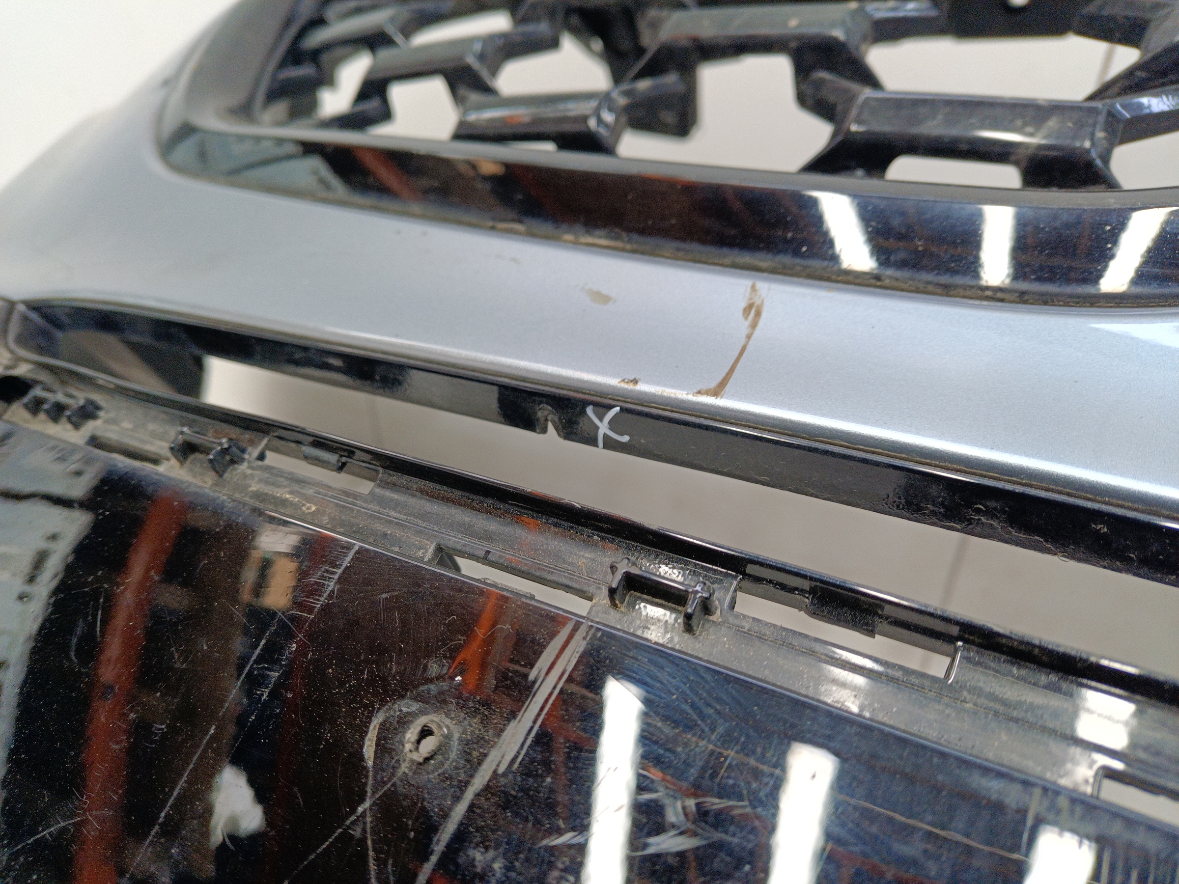 Бампер передний Kia Sportage 4 Restail