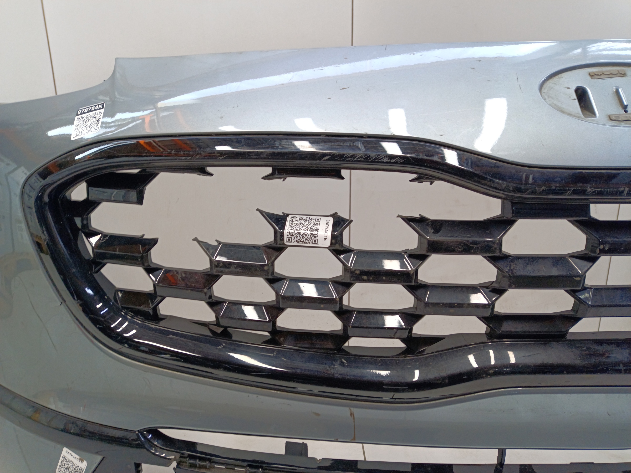 Бампер передний Kia Sportage 4 Restail