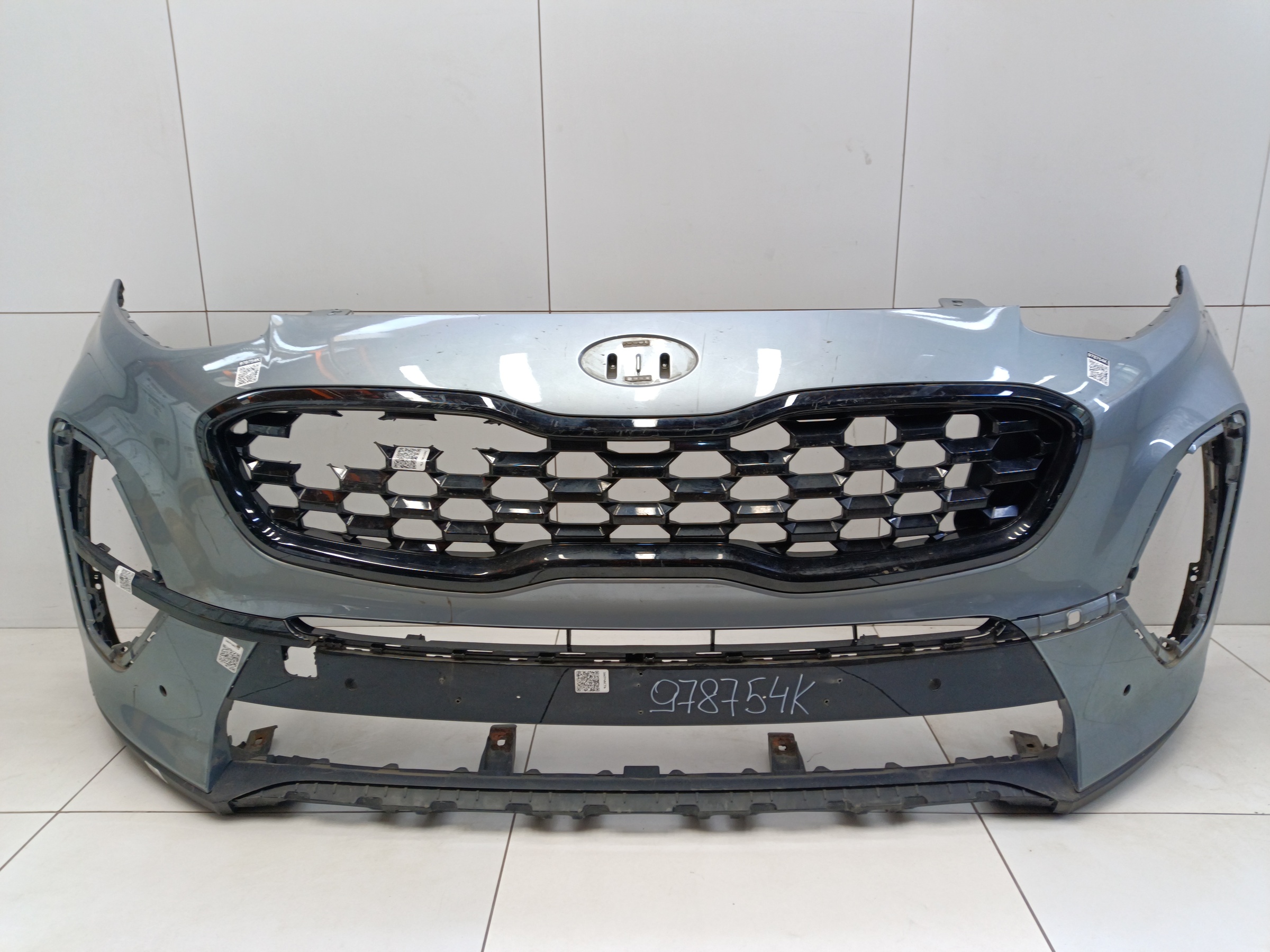 Бампер передний Kia Sportage 4 Restail