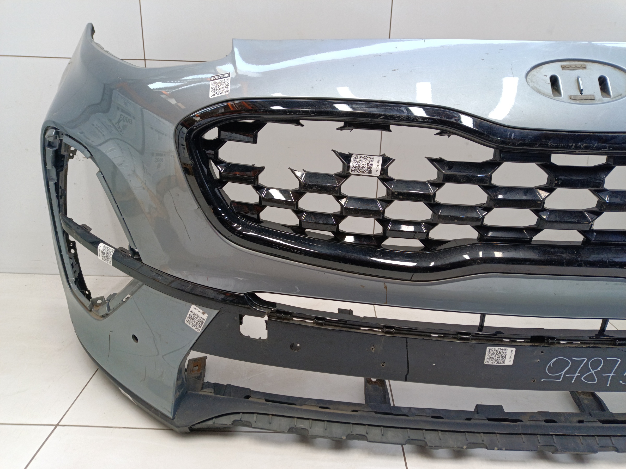 Бампер передний Kia Sportage 4 Restail