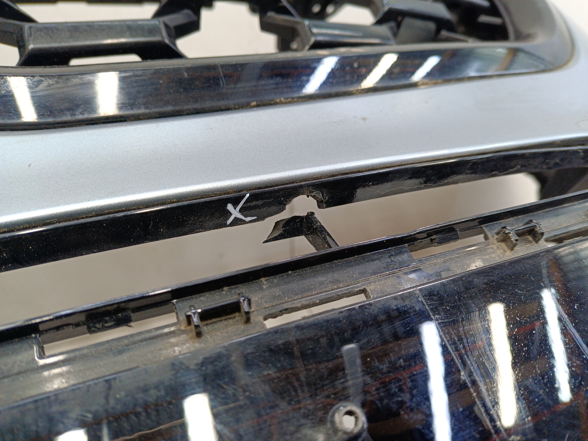 Бампер передний Kia Sportage 4 Restail