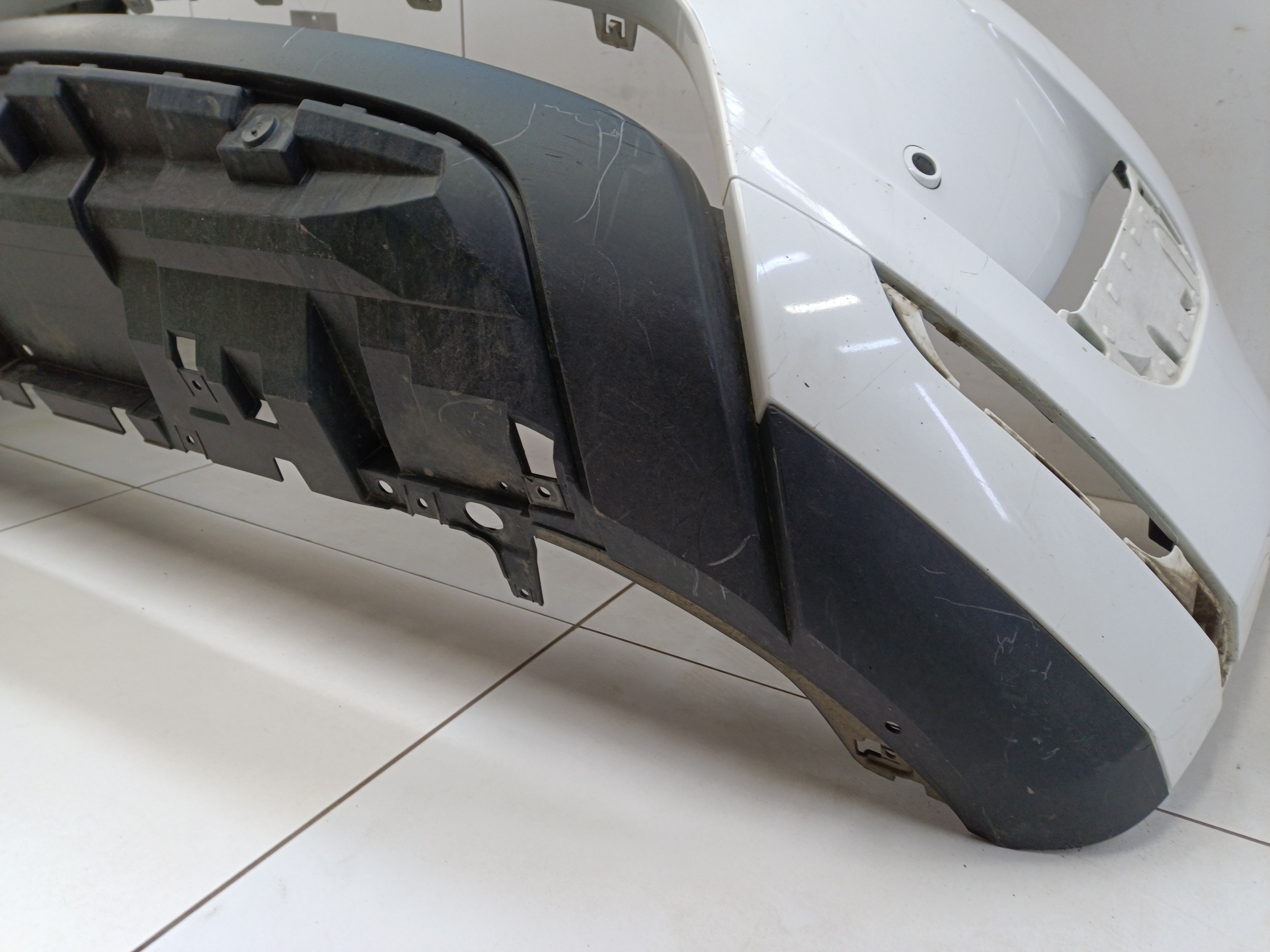 Бампер передний Land Rover Range Rover Evoque 2