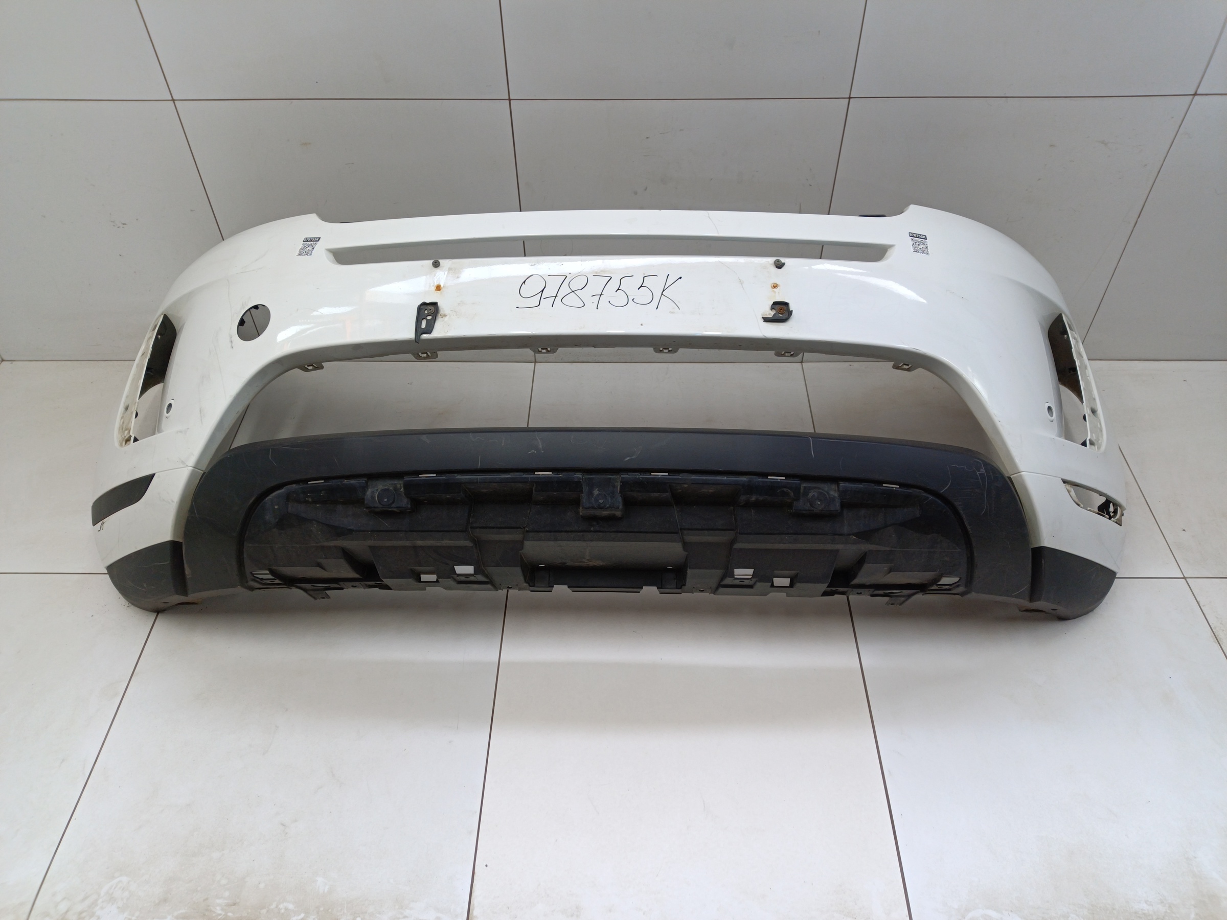 Бампер передний Land Rover Range Rover Evoque 2