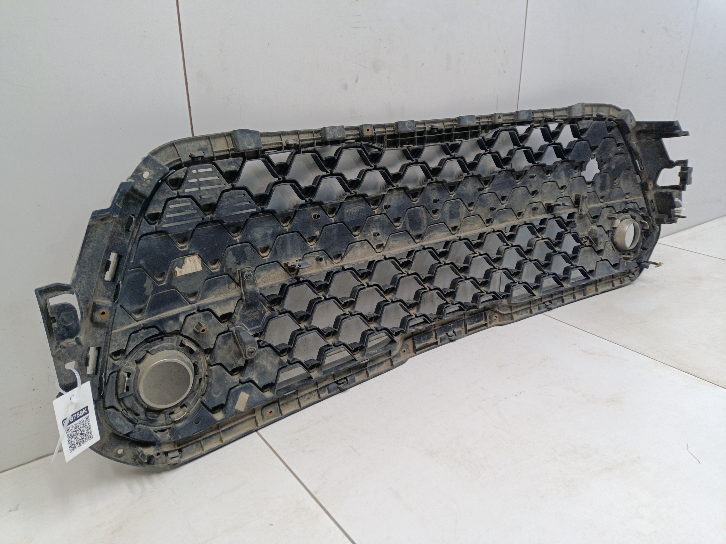 Решётка переднего бампера центральная KIA Soul 3