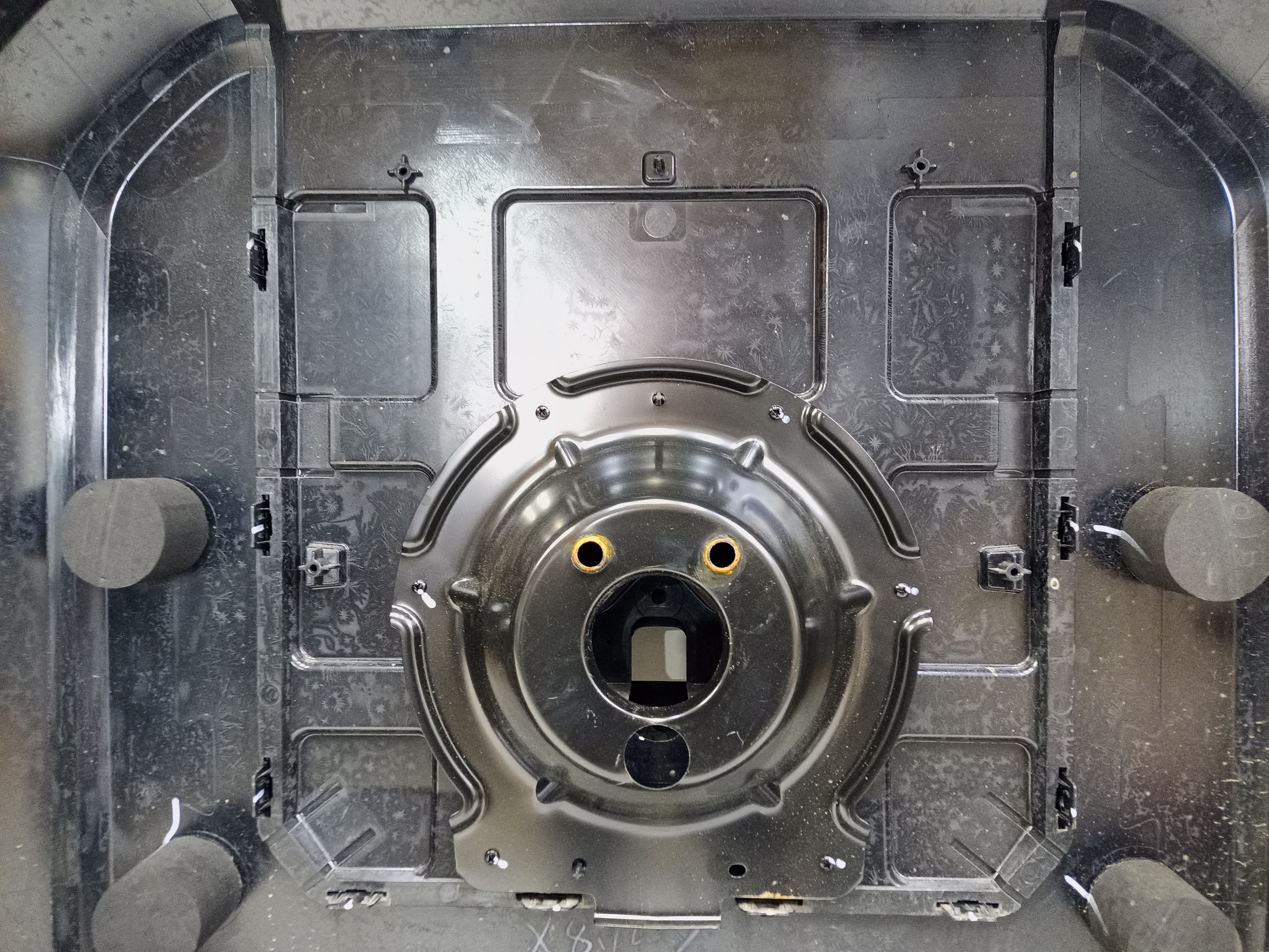 Кожух запасного колеса Jetour T2