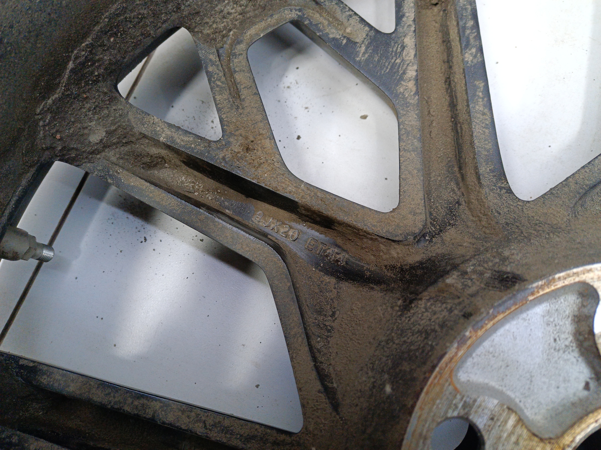 Диск колеса литой GAC GS8 2 R20