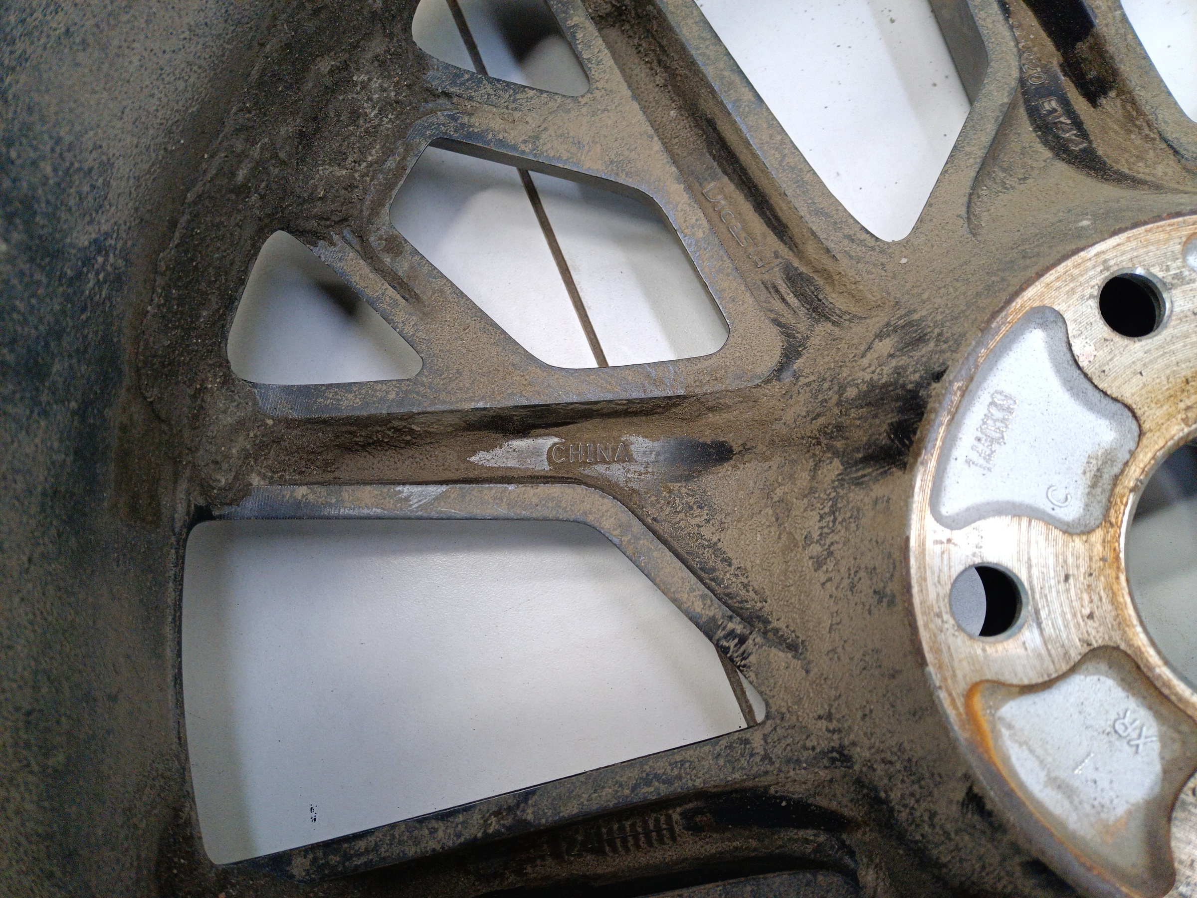 Диск колеса литой GAC GS8 2 R20