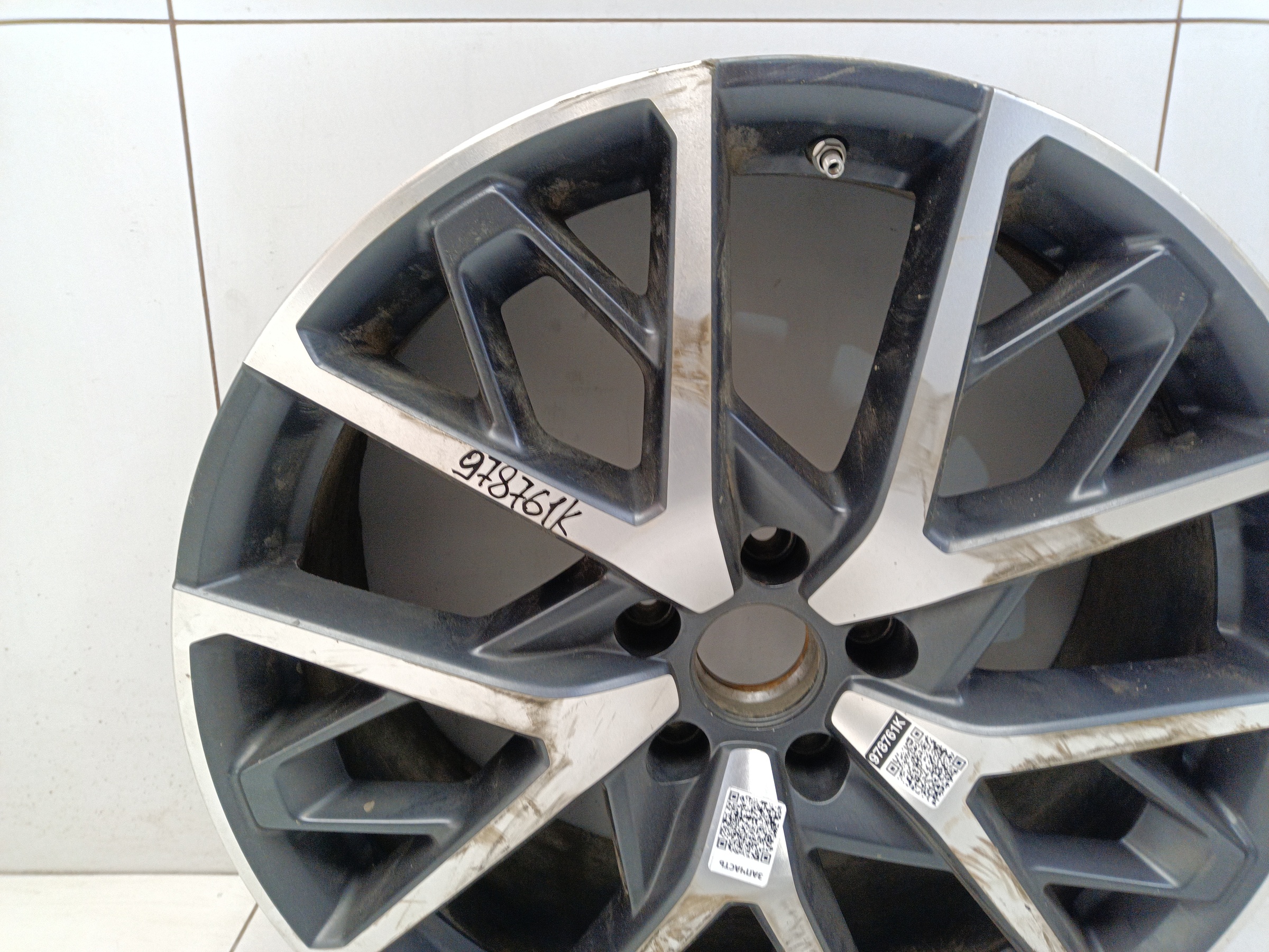 Диск колеса литой GAC GS8 2 R20