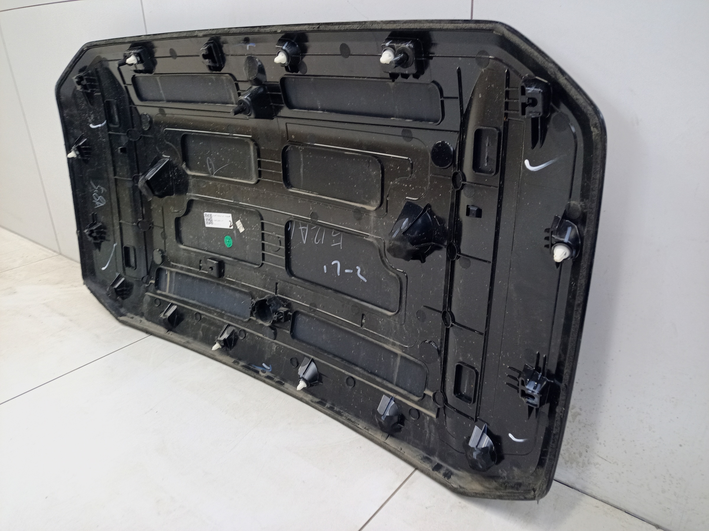 Накладка крышки багажника Haval H3