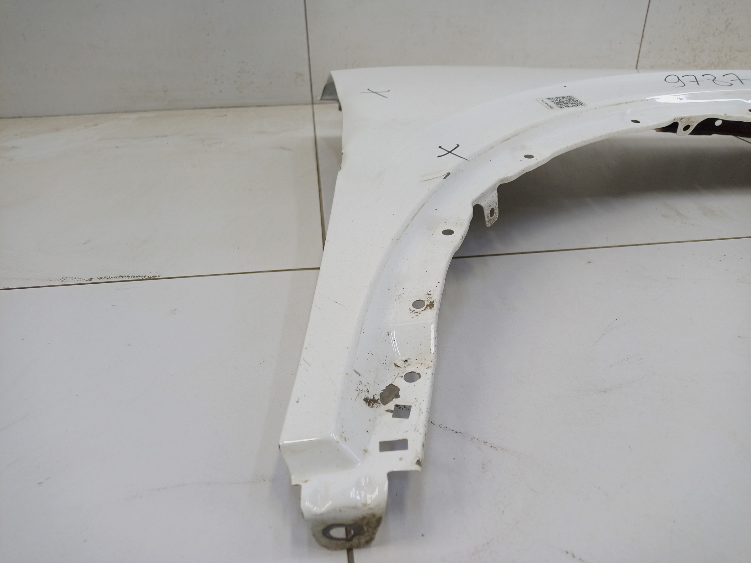 Крыло переднее правое Geely Coolray