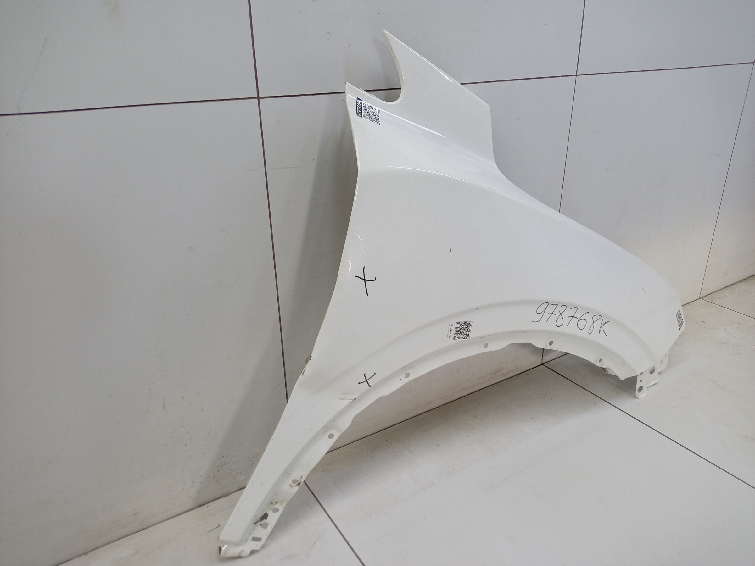 Крыло переднее правое Geely Coolray