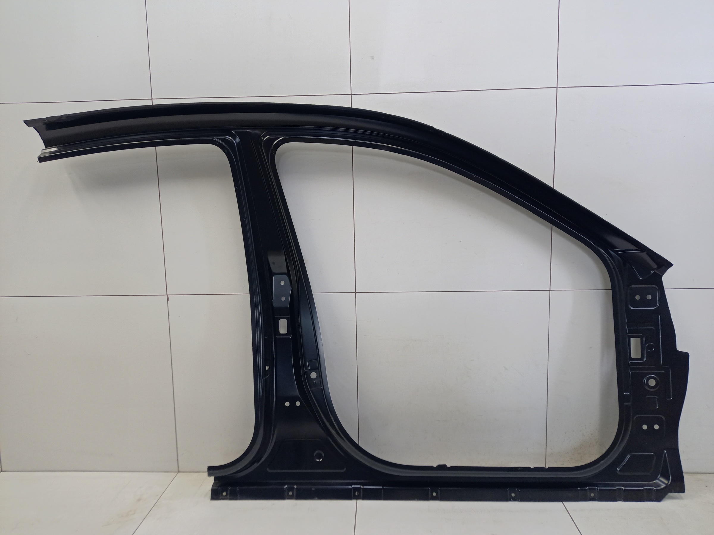 Панель кузова боковая левая Changan UNI-V