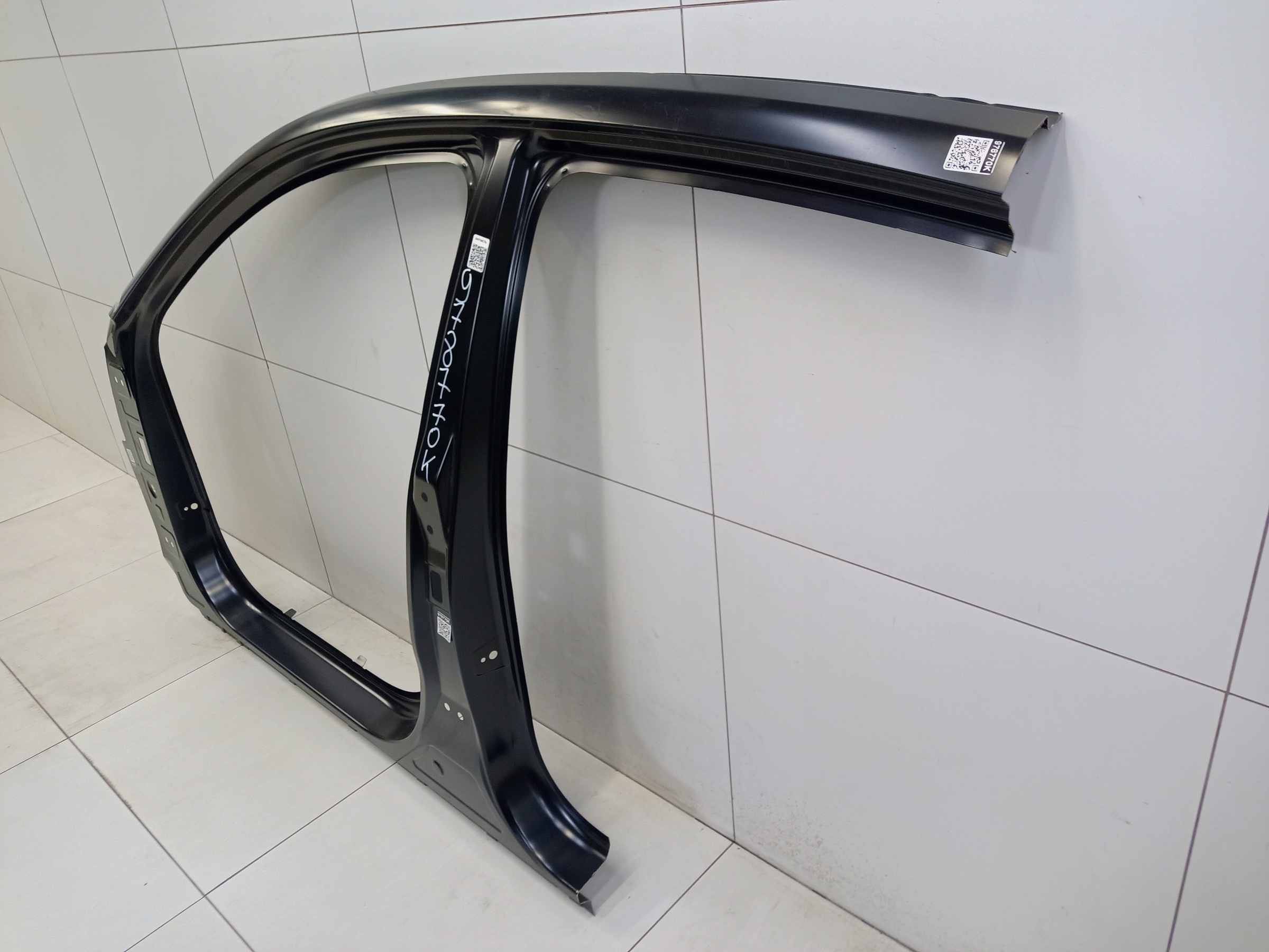 Панель кузова боковая левая Changan UNI-V