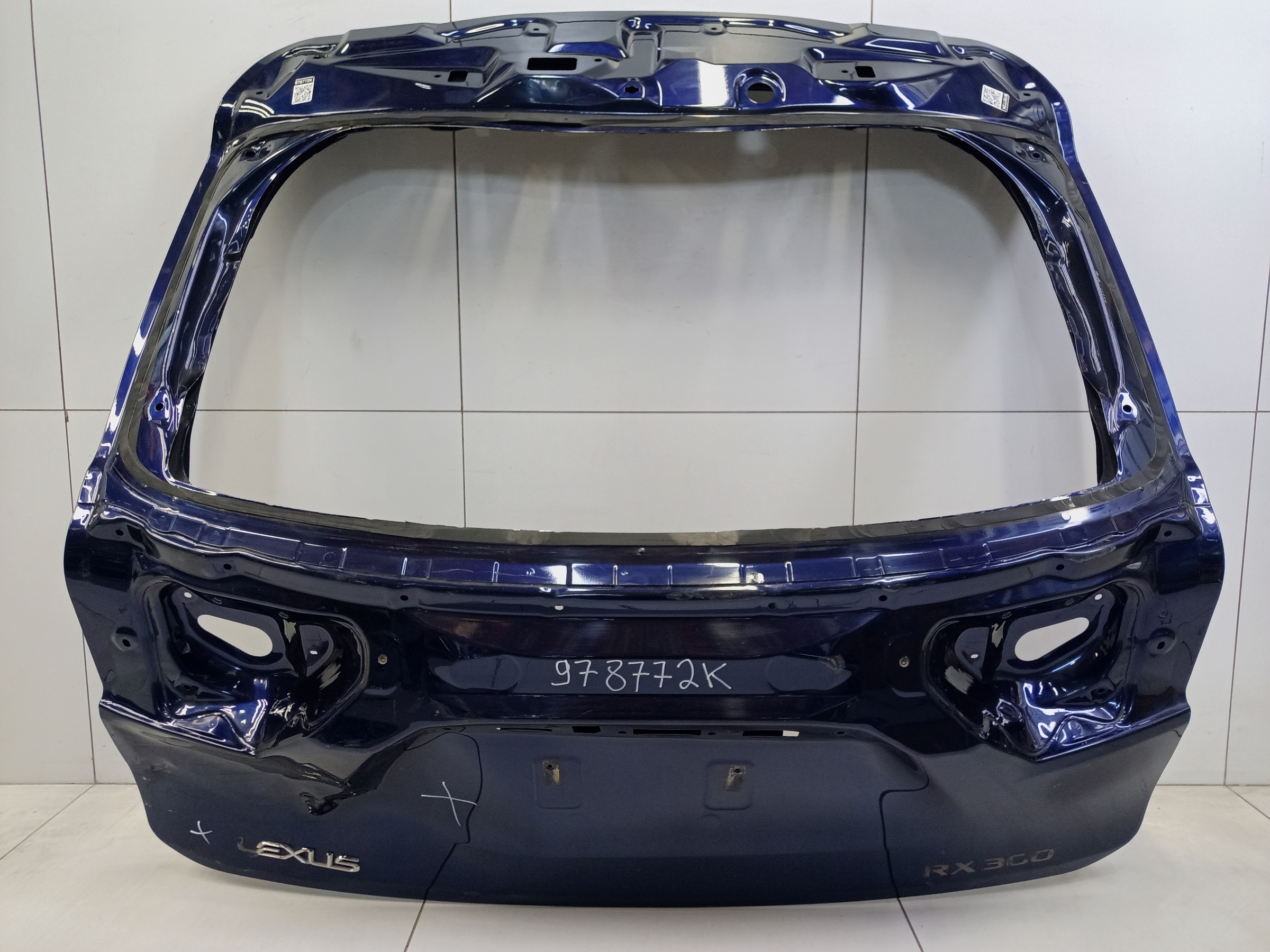 Крышка багажника Lexus RX 4