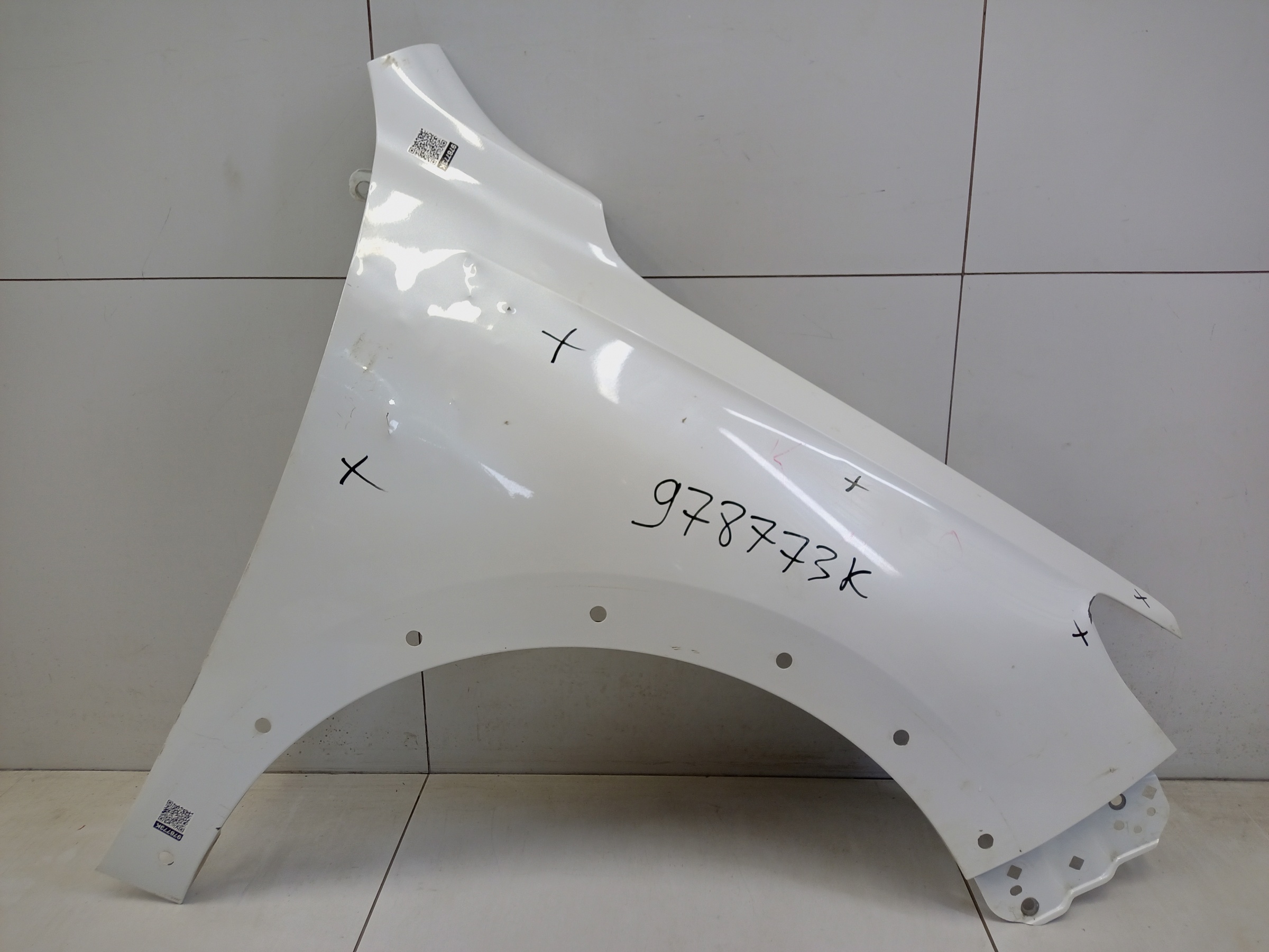 Крыло переднее правое Haval Jolion Restail