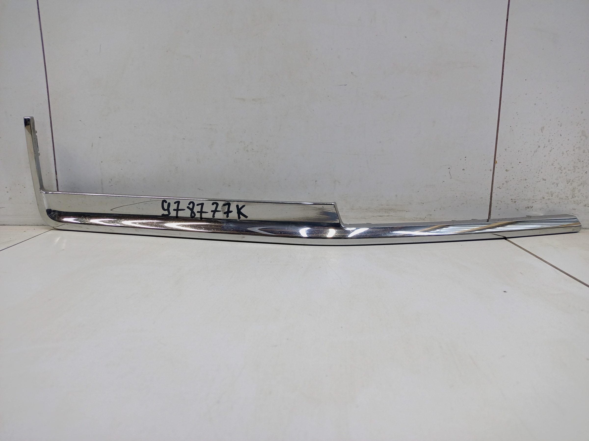 Накладка хром переднего бампера правая Tank 500