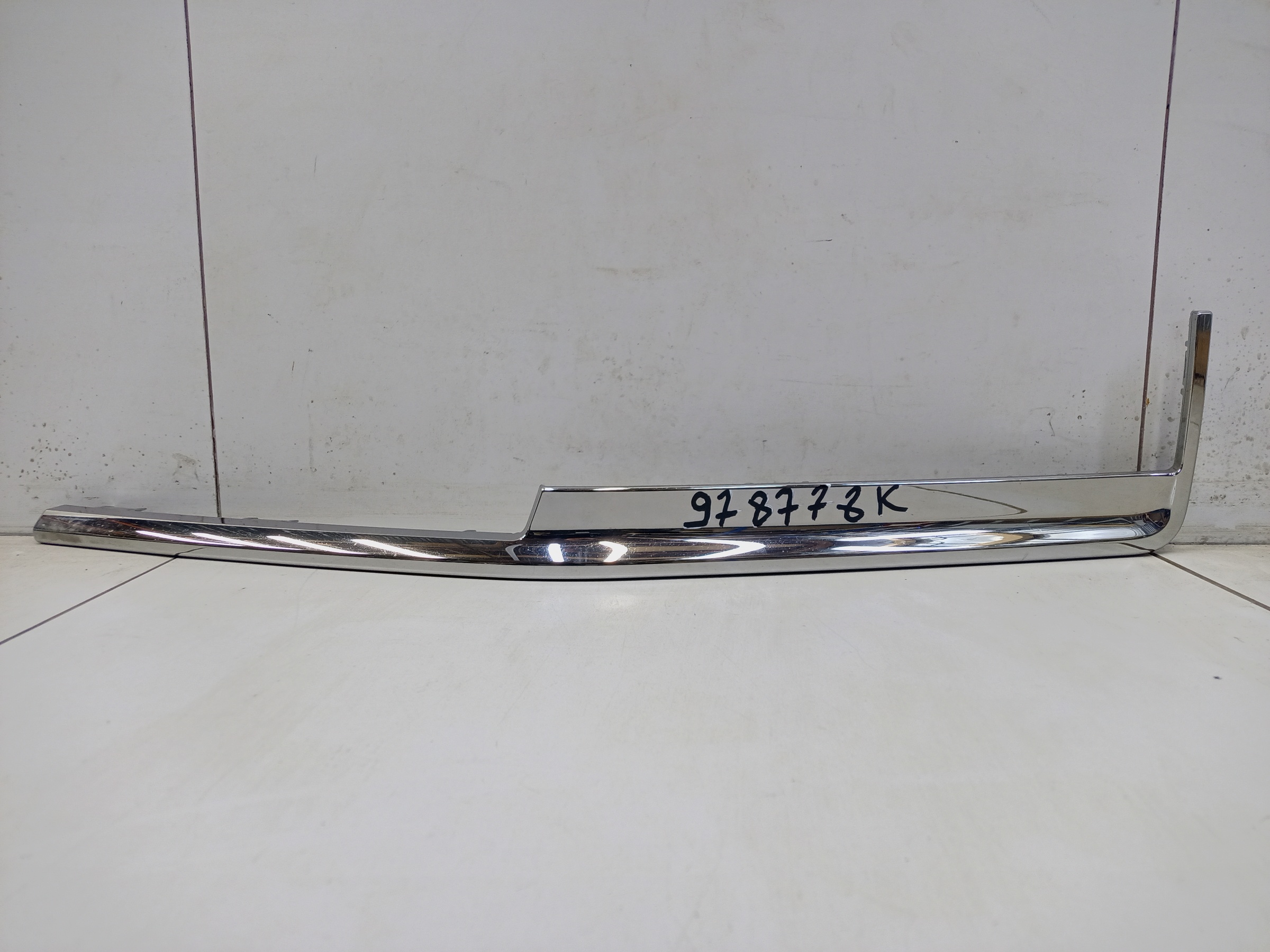 Накладка хром переднего бампера левая Tank 500