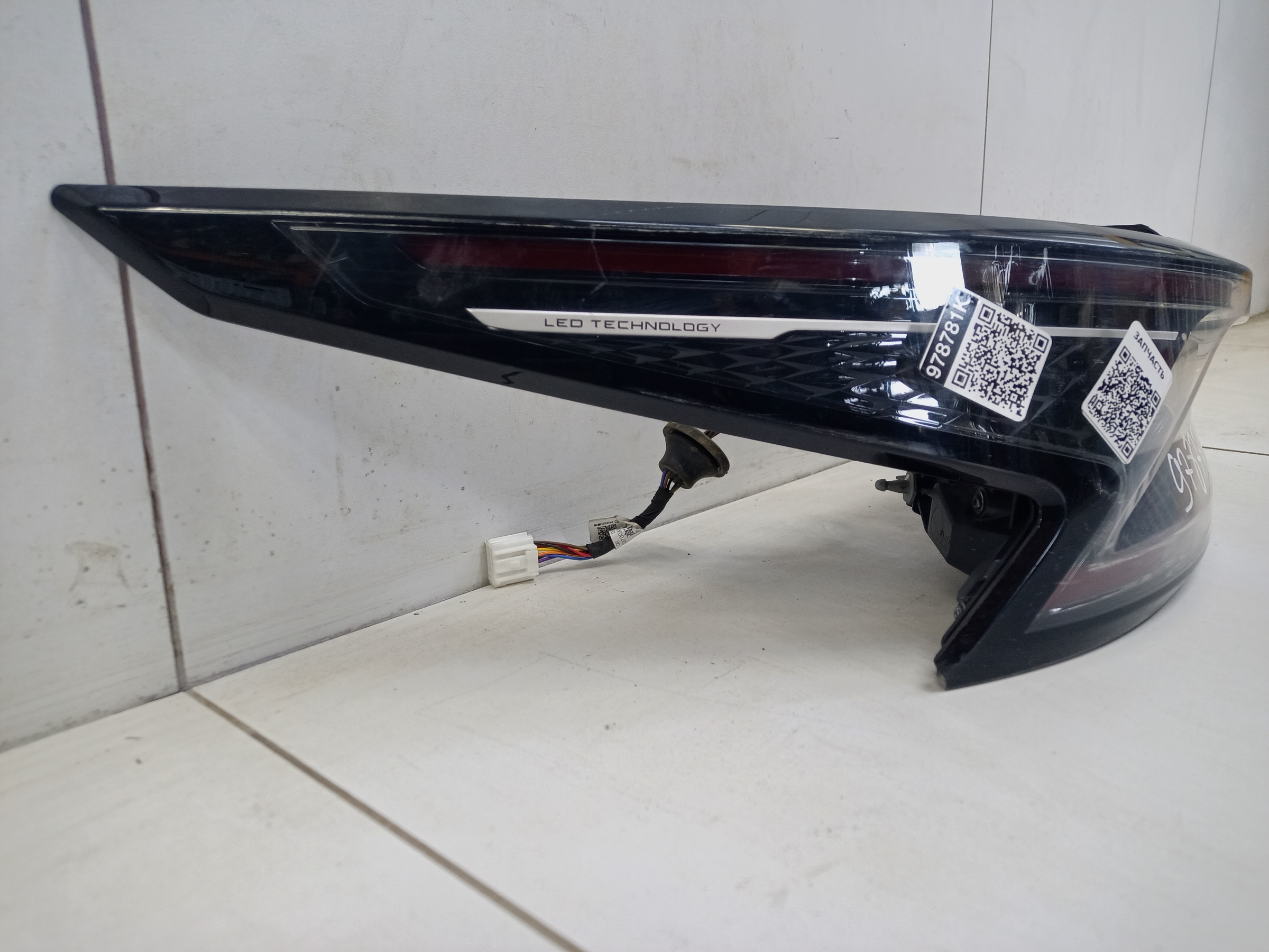 Фонарь задний левый Chery Arrizo 8