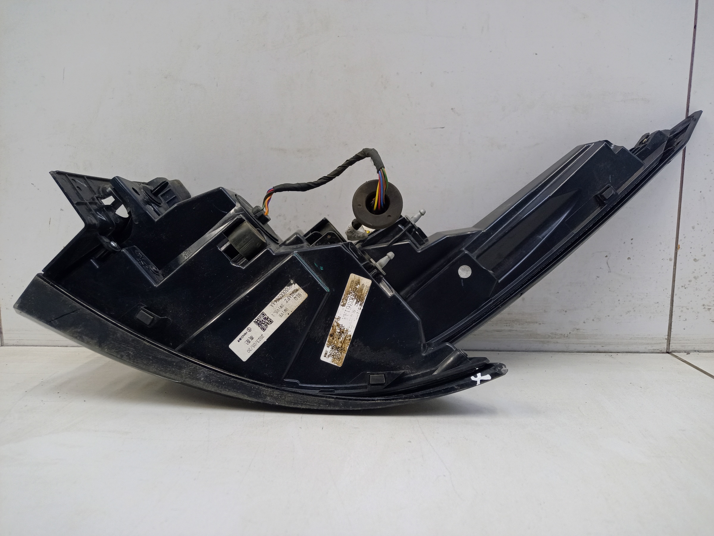 Фонарь задний левый Chery Arrizo 8