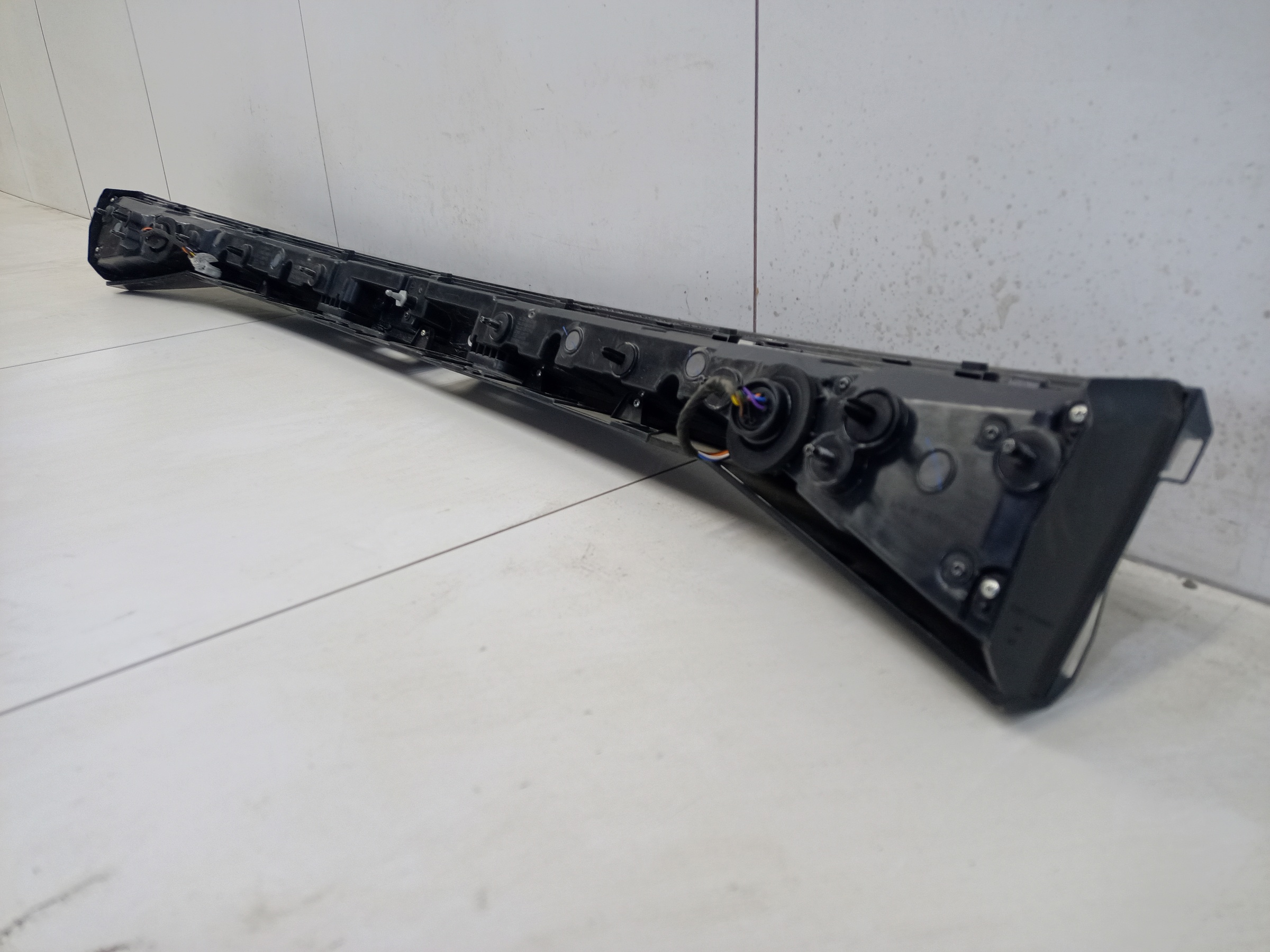 Фонарь крышки багажника центральный Chery Arrizo 8 LED