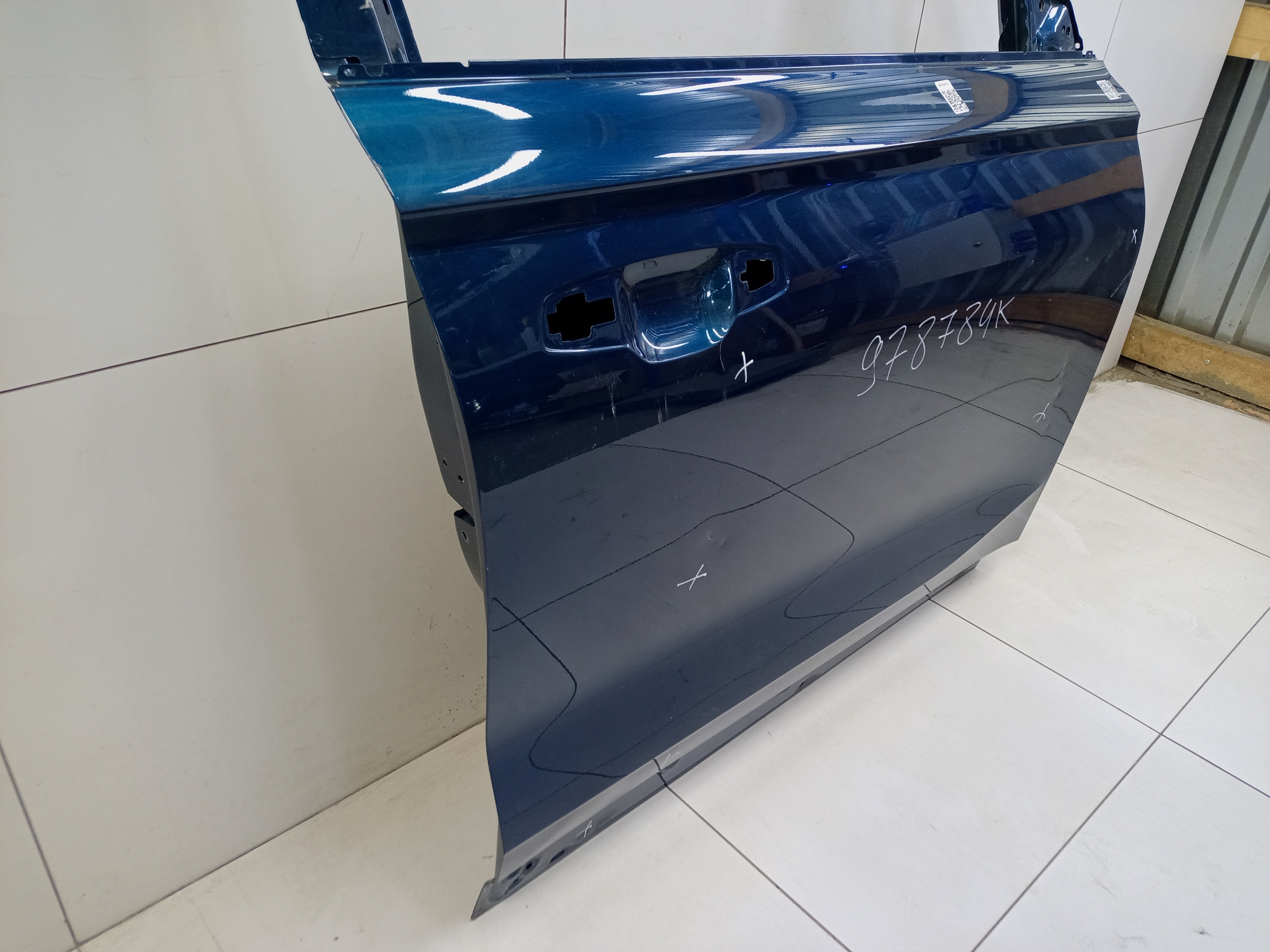 Дверь передняя правая Geely Monjaro