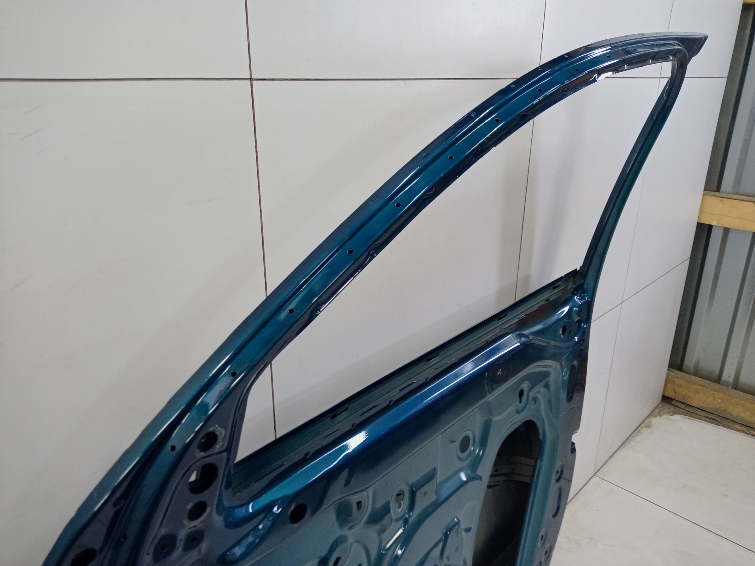 Дверь передняя правая Geely Monjaro