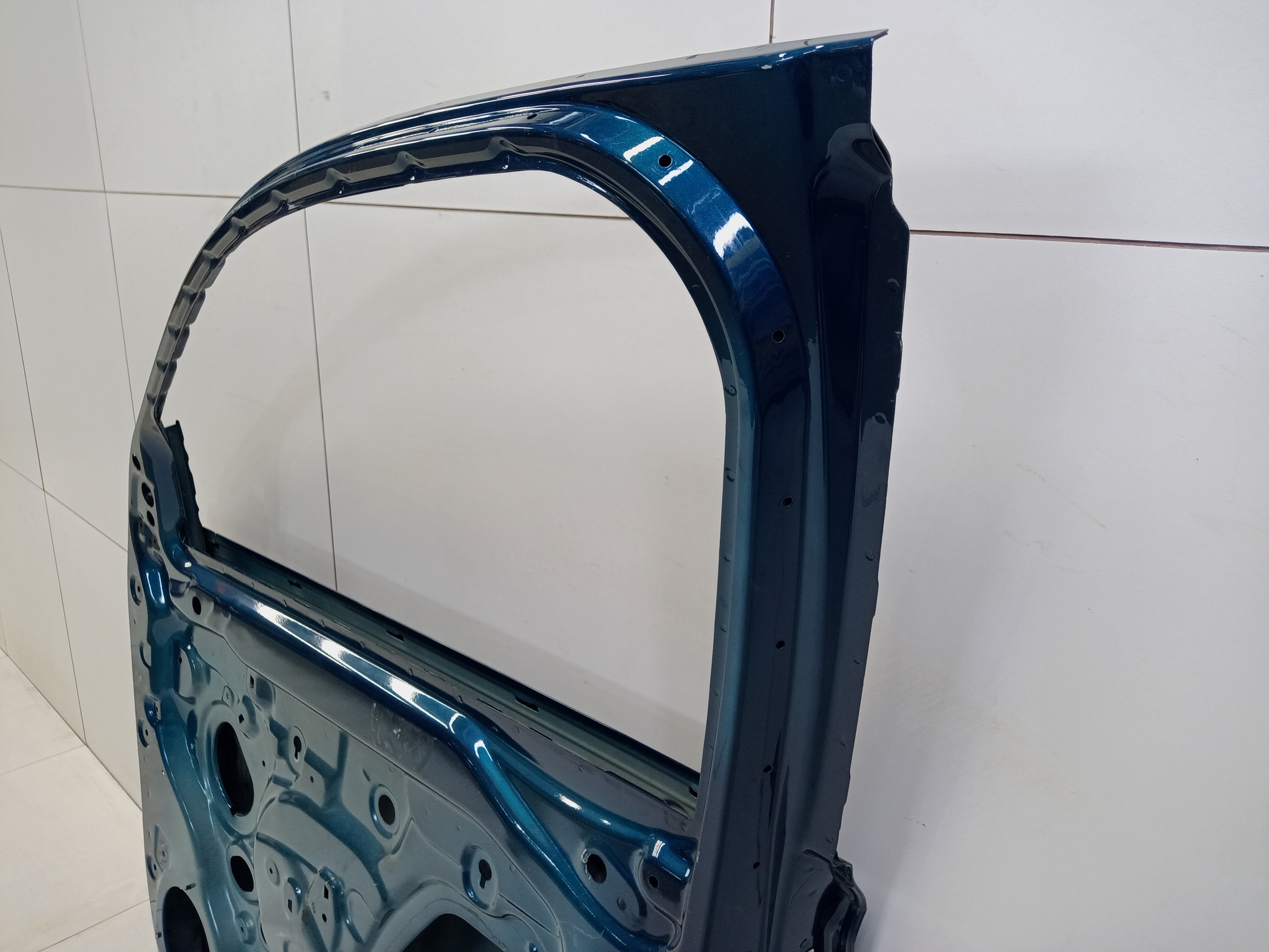 Дверь передняя правая Geely Monjaro