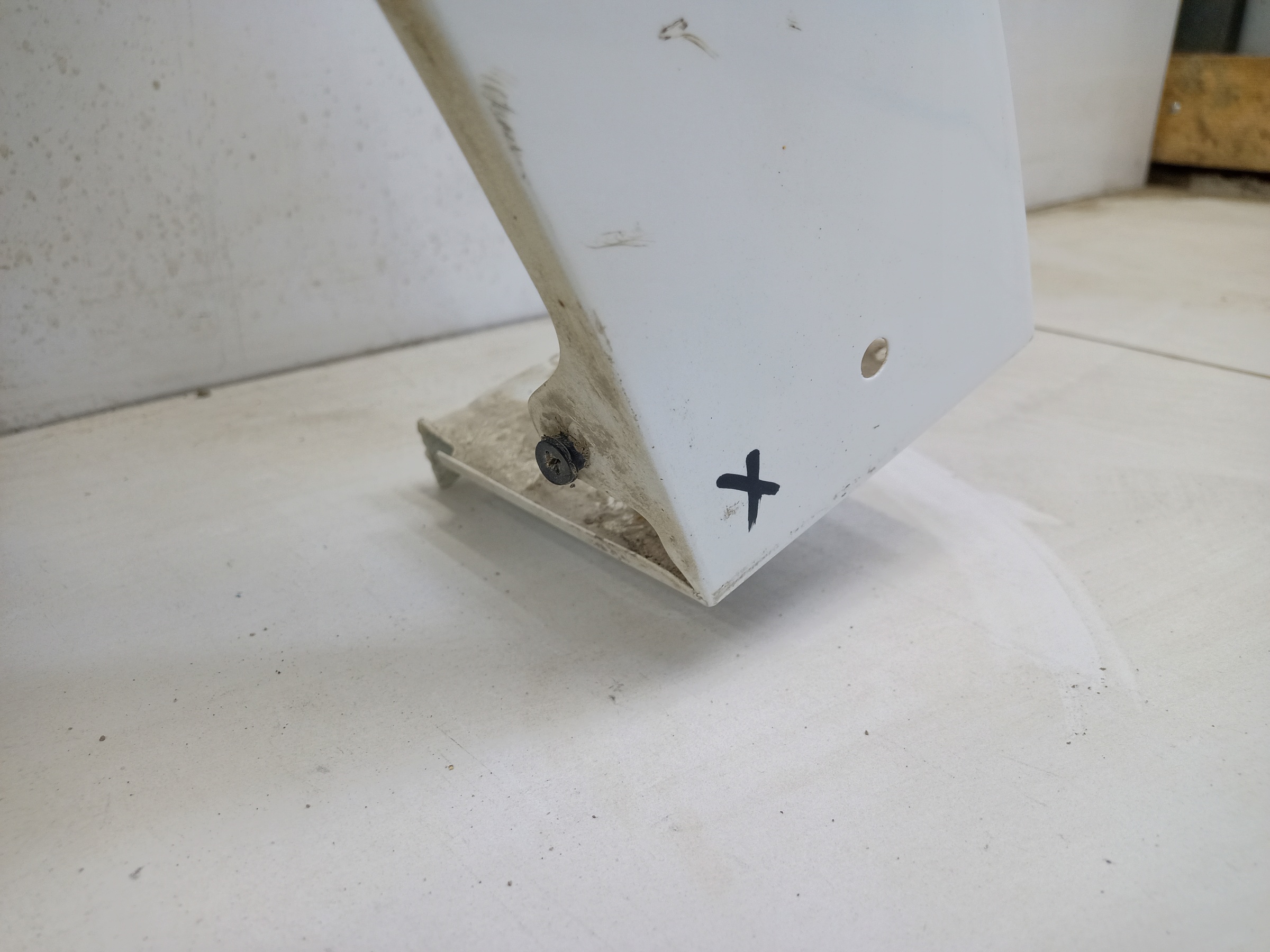 Крыло переднее левое Great Wall Poer