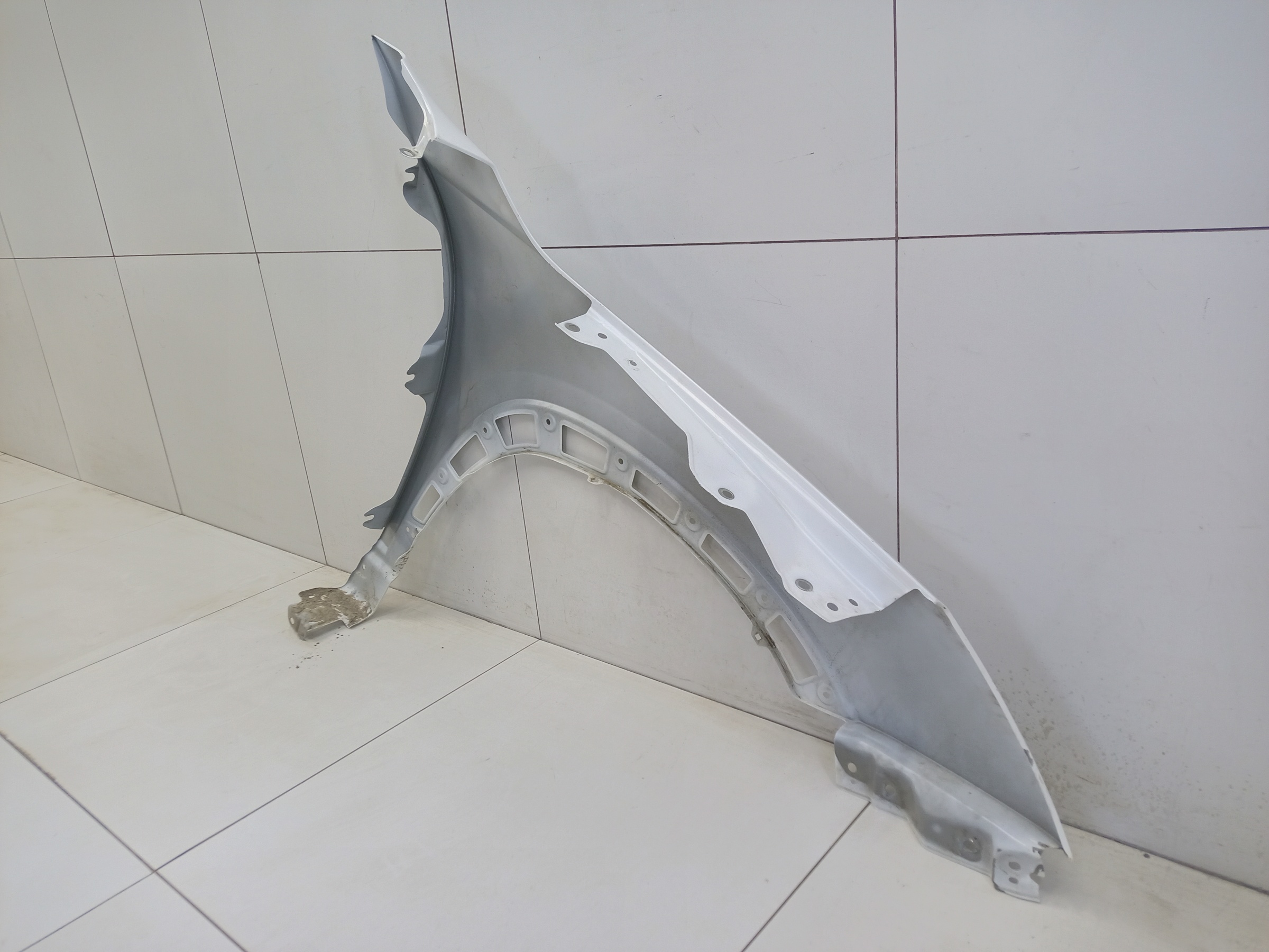 Крыло переднее левое Exeed LX