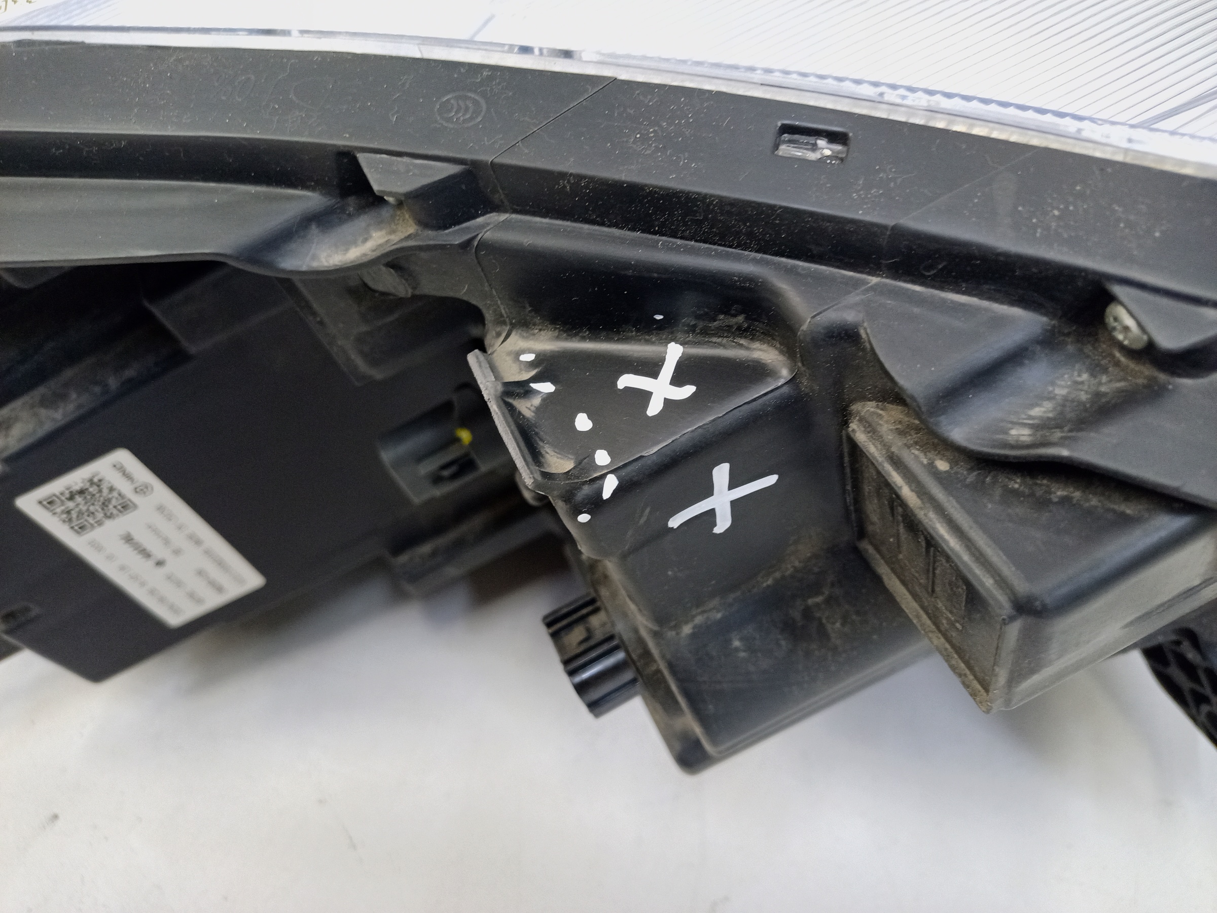 Фара передняя левая Haval M6 2 LED