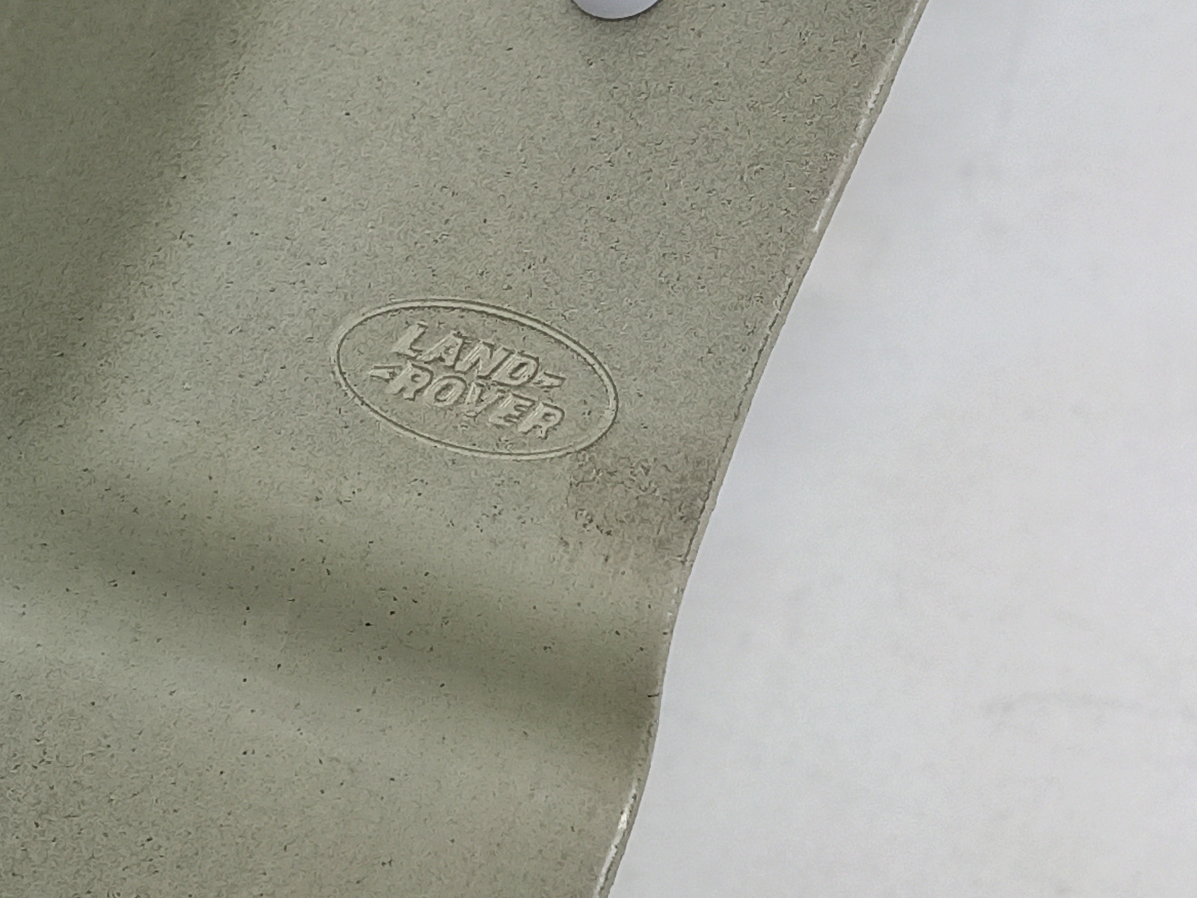 Крыло переднее правое Land Rover Range Rover 5