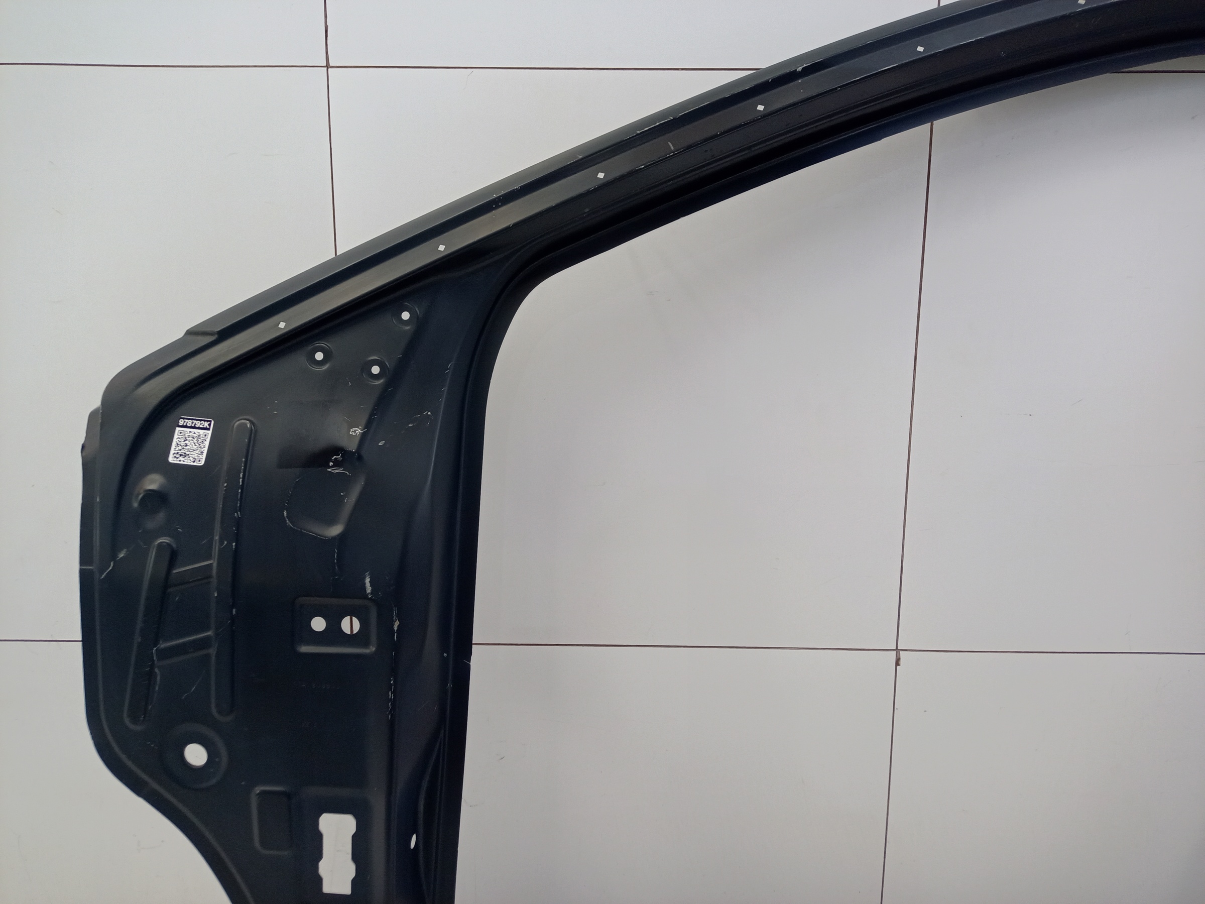 Панель кузова боковая левая Volkswagen iD4