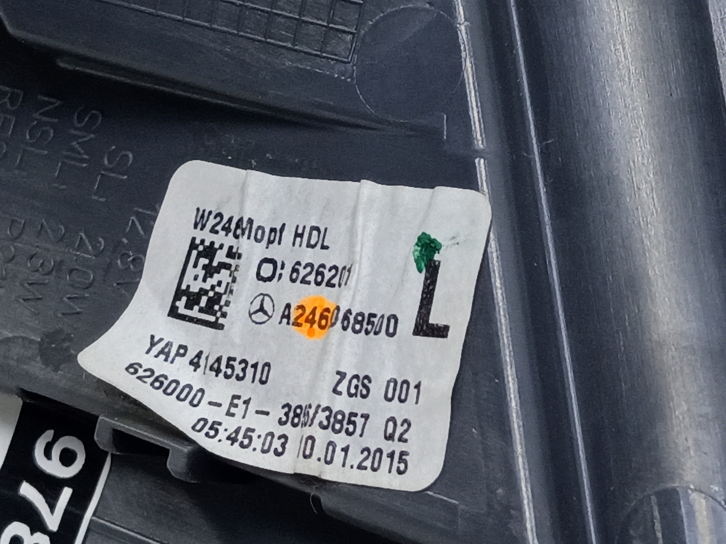 Фонарь задний левый внутренний Mercedes Benz B-Klasse W246