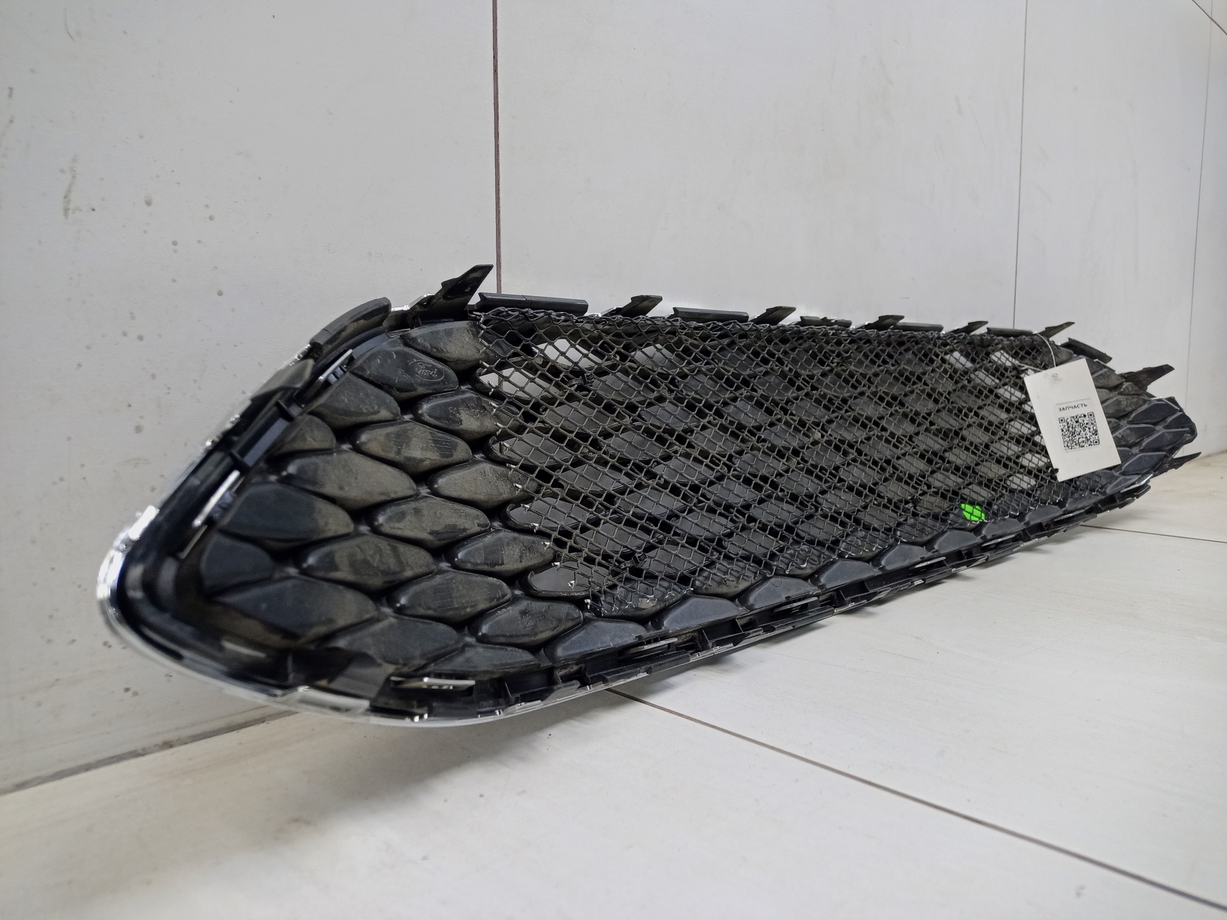 Решётка радиатора Ford Focus 3 Restail