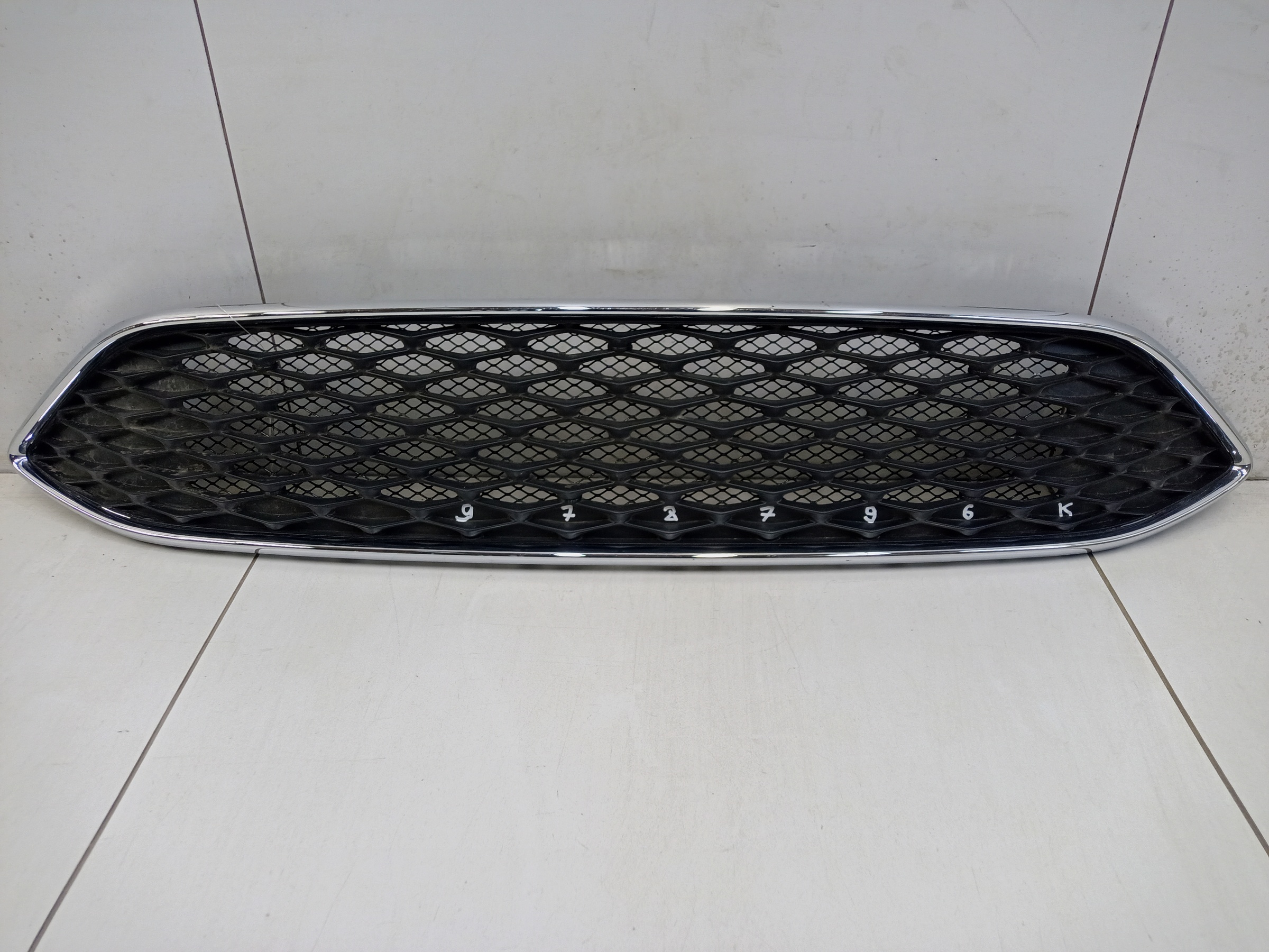 Решётка радиатора Ford Focus 3 Restail