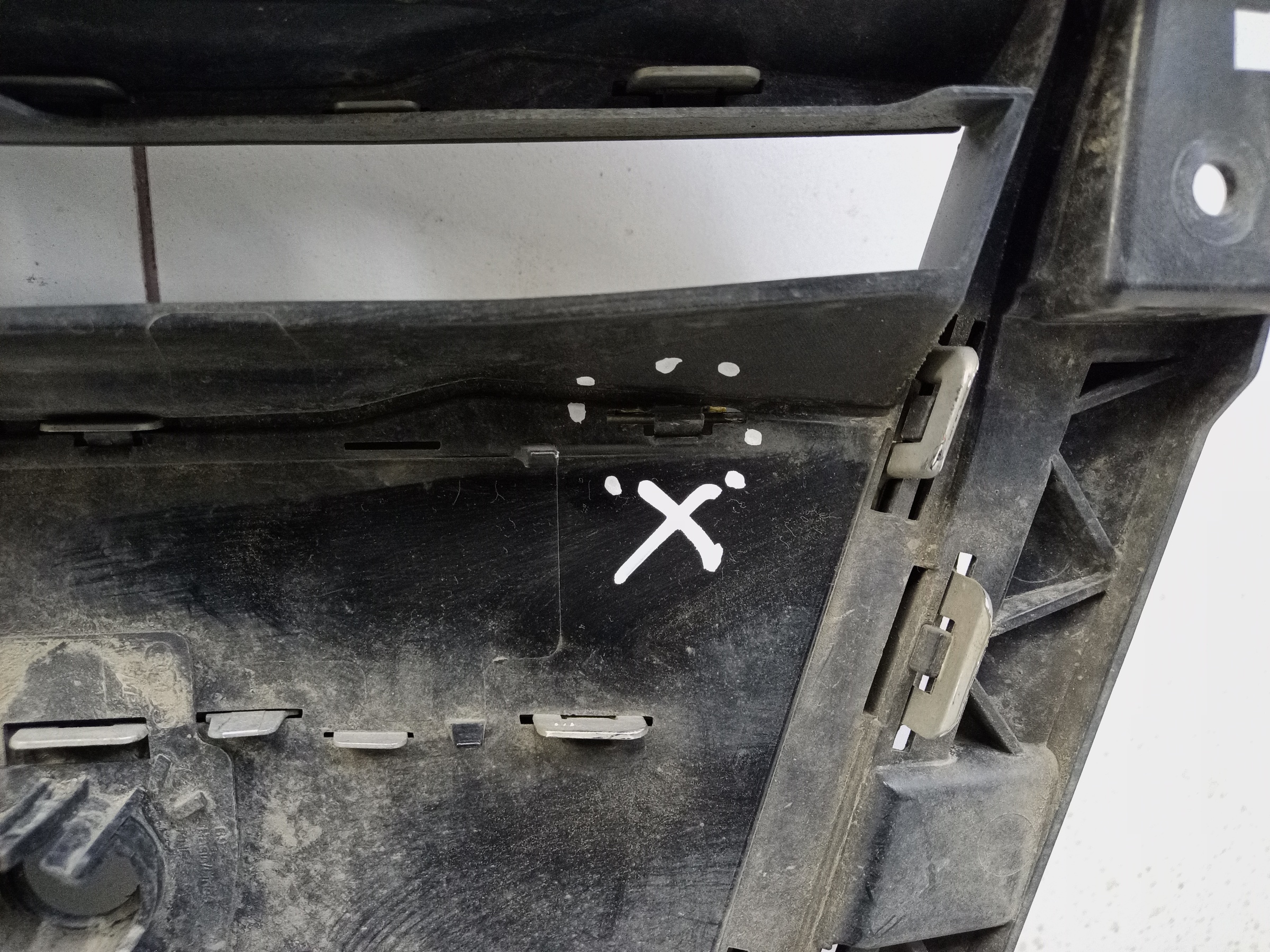 Решетка радиатора Audi A4 B9