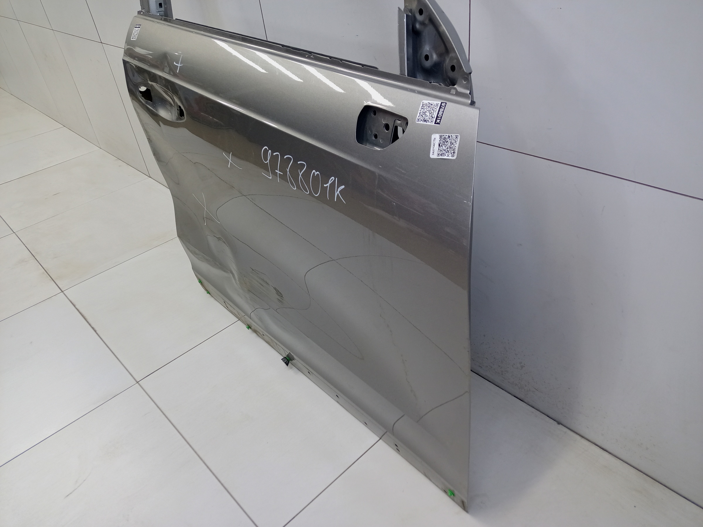 Дверь передняя правая Haval Jolion Restail