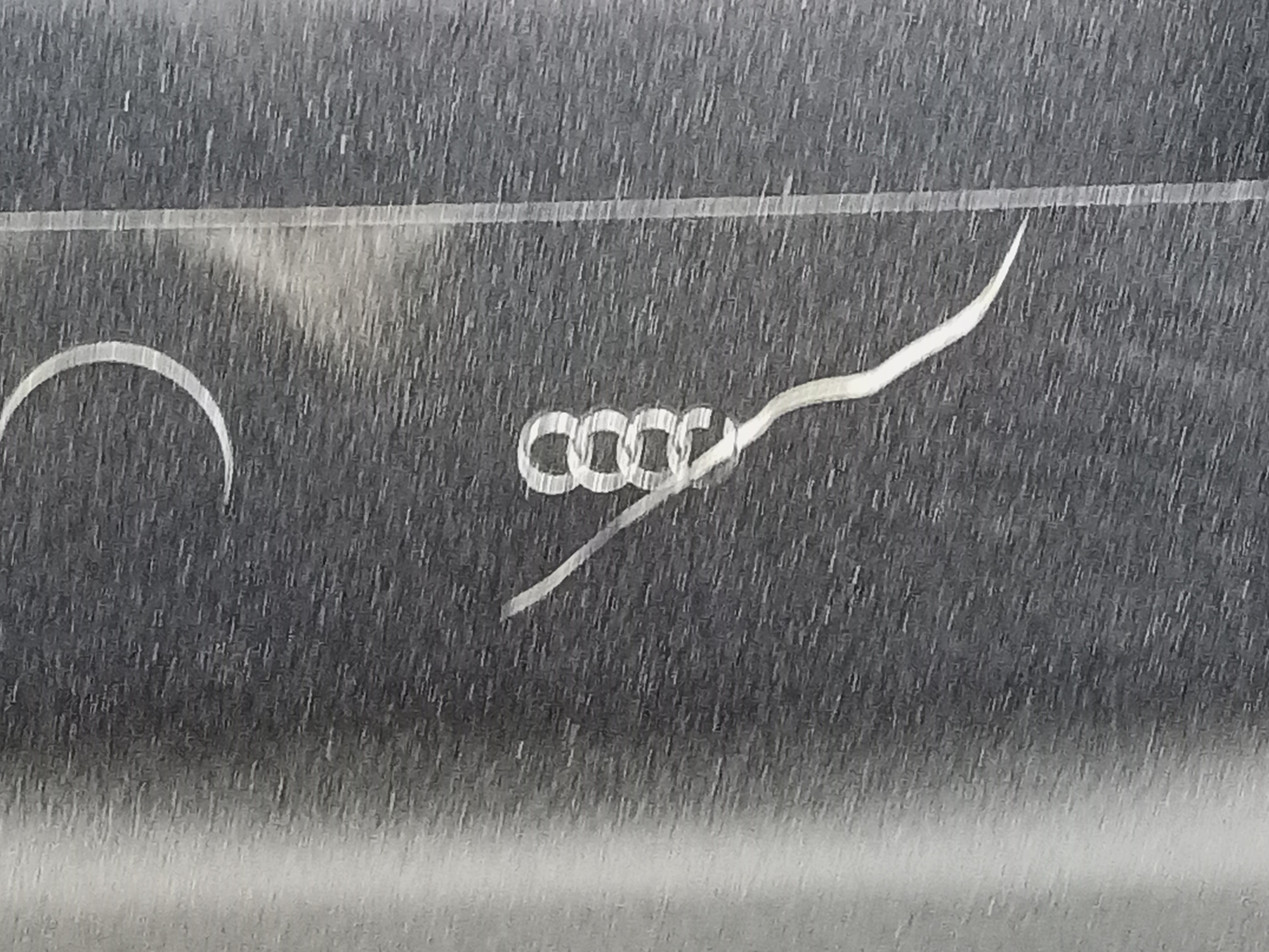 Капот Audi Q5 2