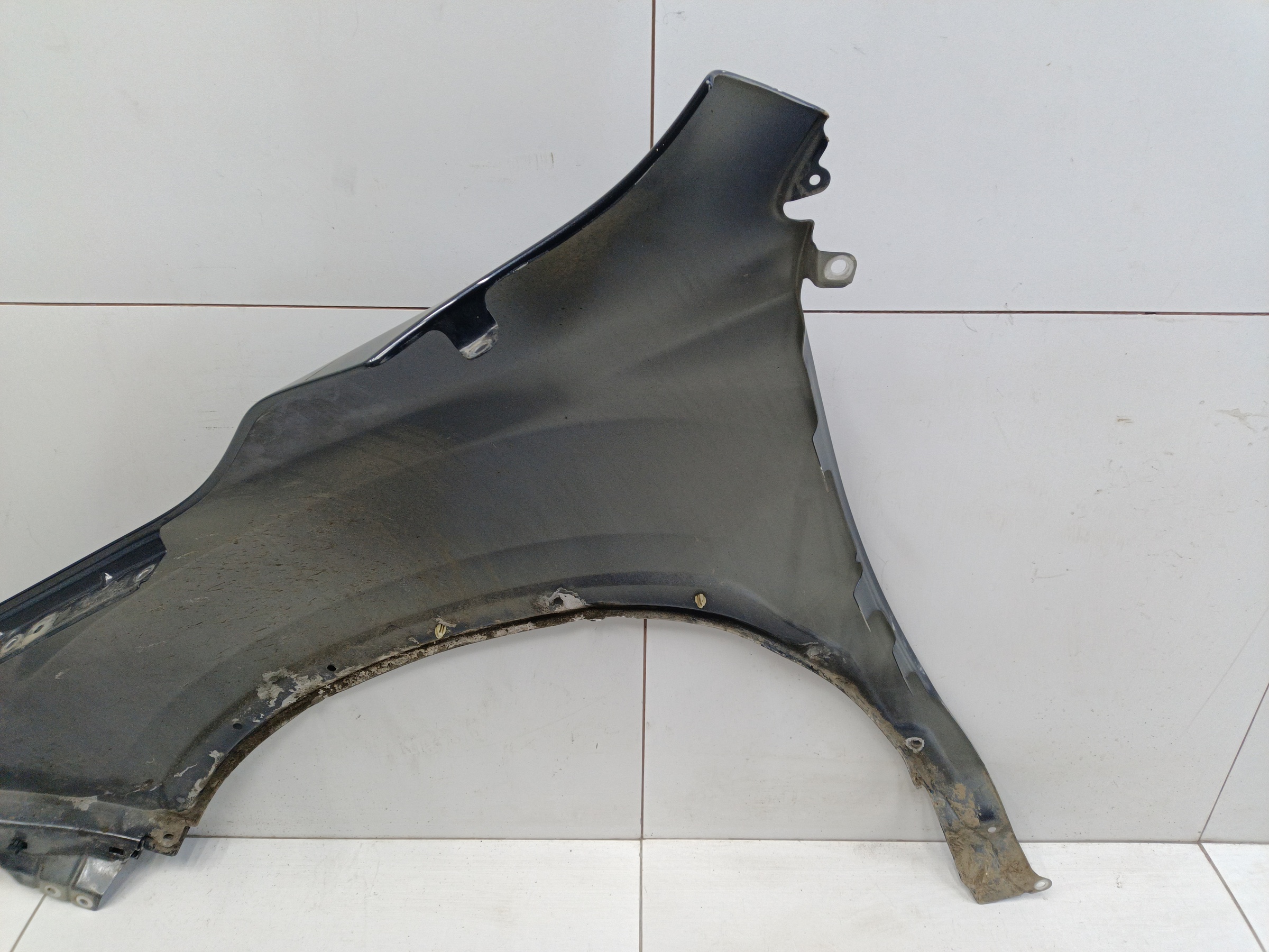 Крыло переднее правое Subaru Forester 5 SK