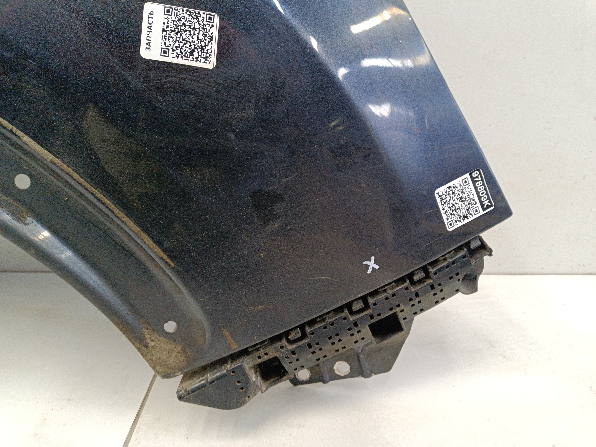 Крыло переднее правое Subaru Forester 5 SK