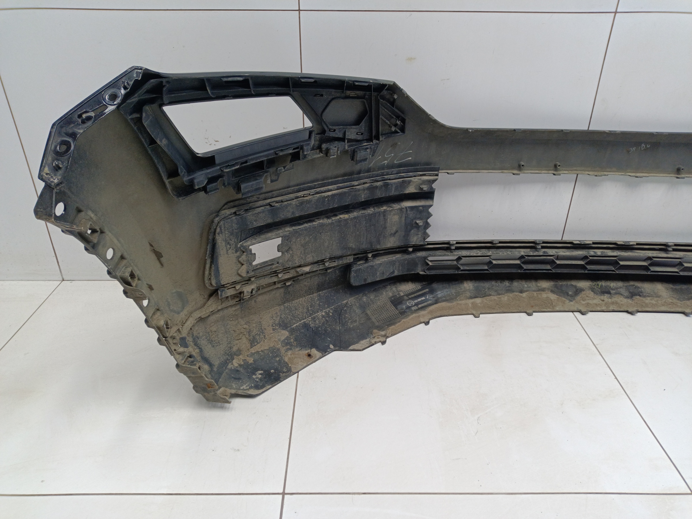 Бампер передний Skoda Kodiaq