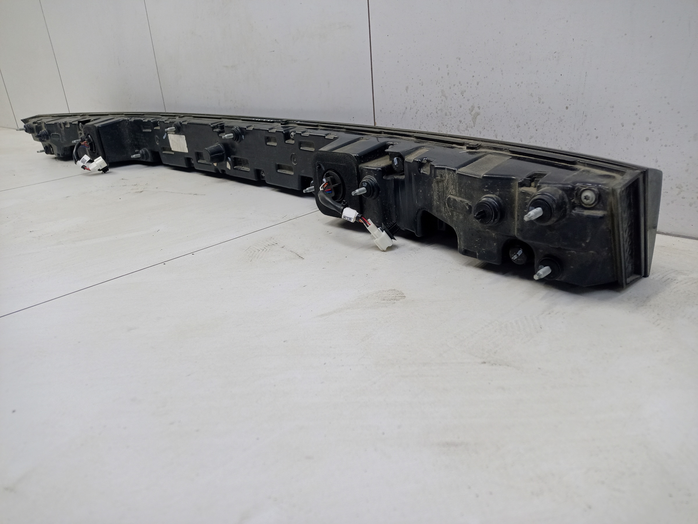 Фонарь крышки багажника центральный Exeed RX