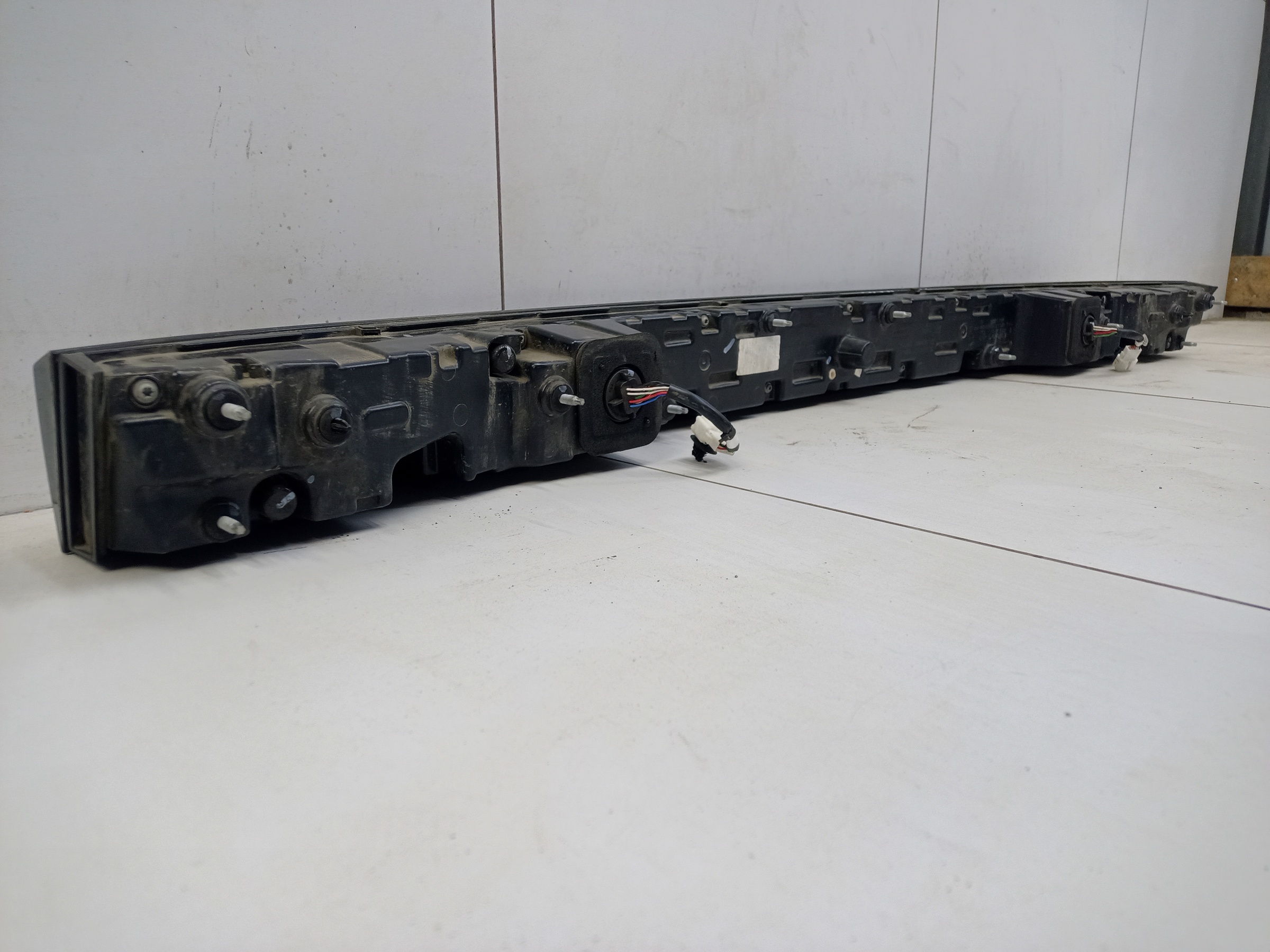 Фонарь крышки багажника центральный Exeed RX