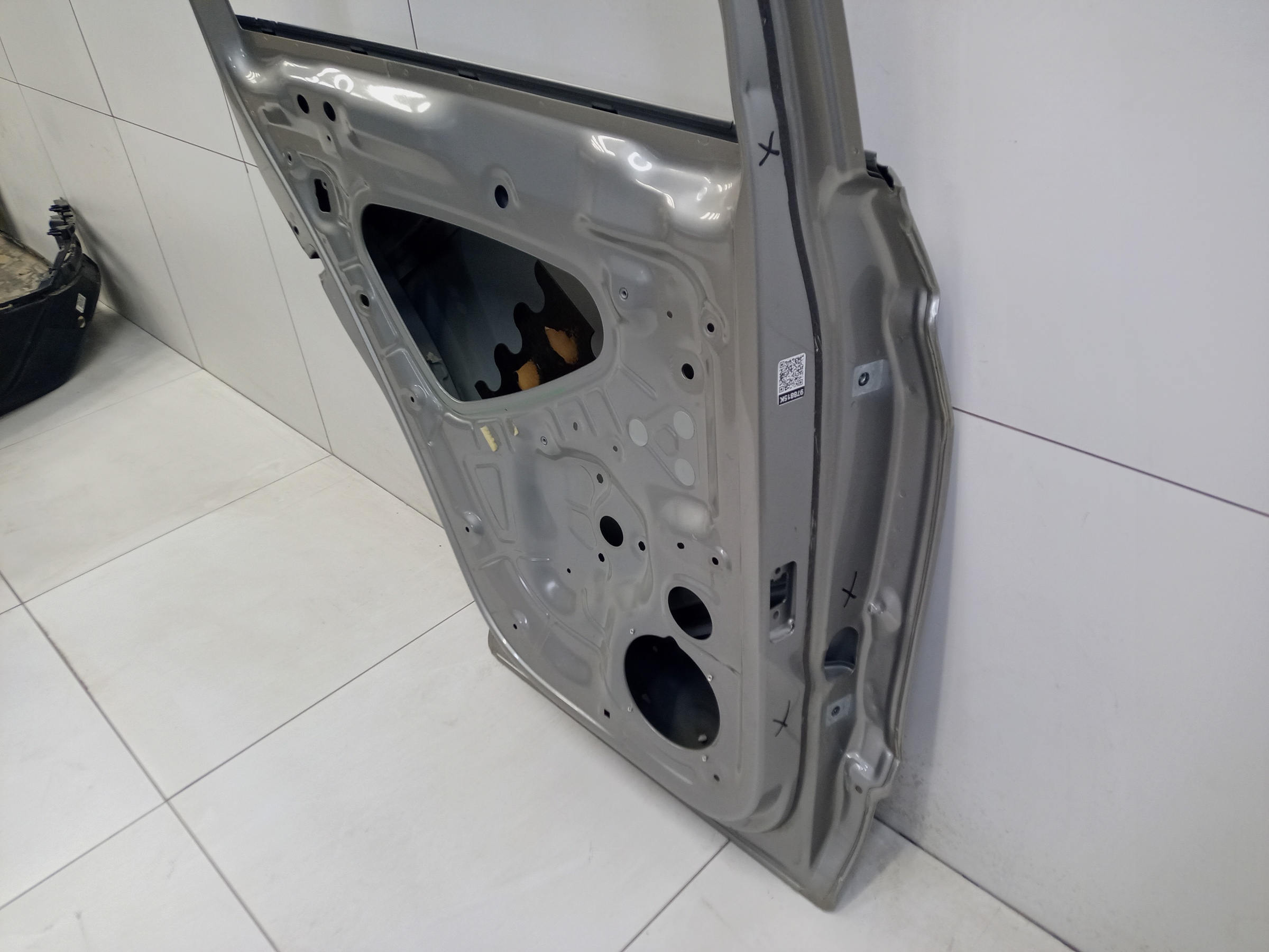 Дверь задняя левая Volkswagen Tiguan 2