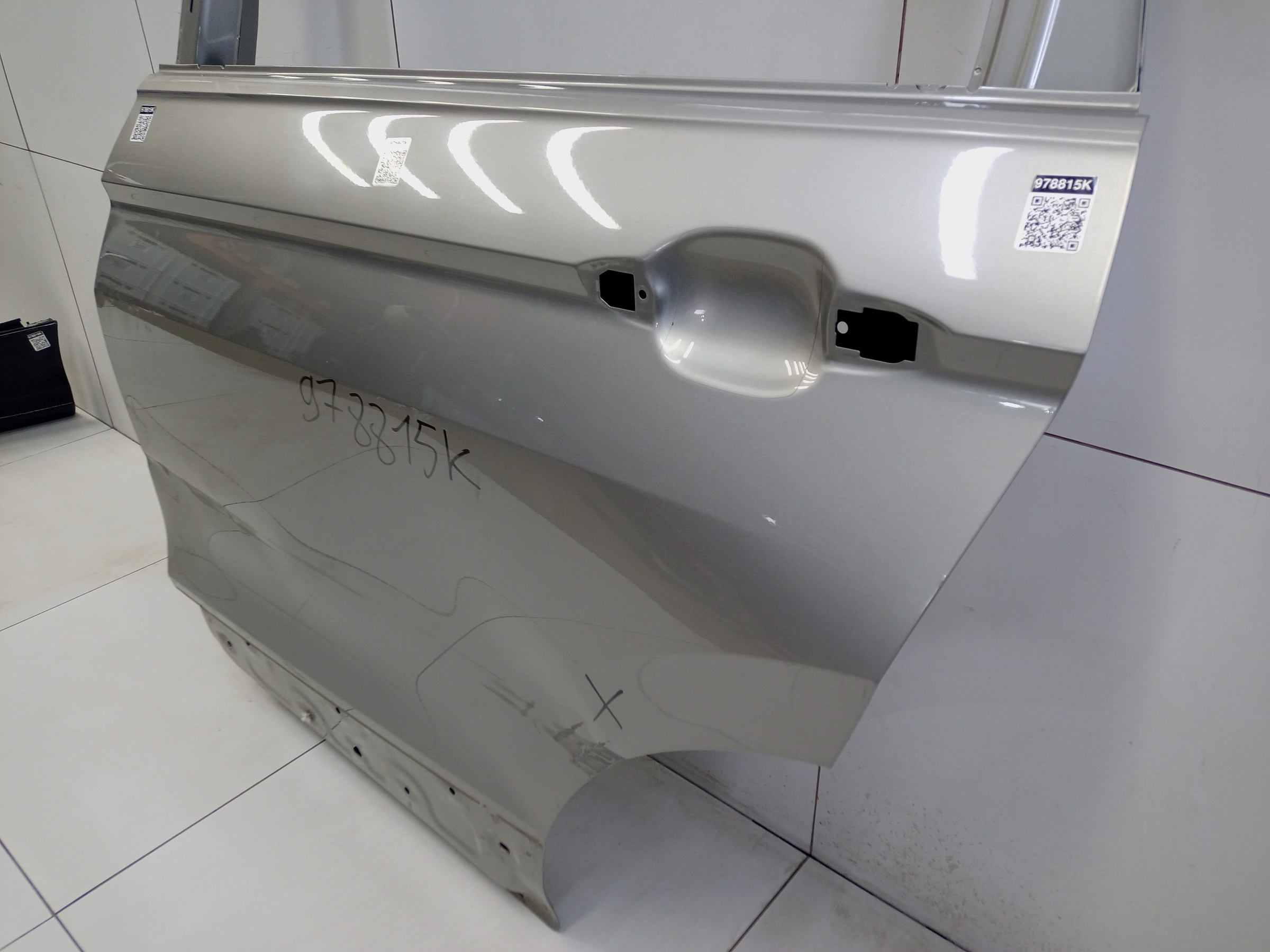 Дверь задняя левая Volkswagen Tiguan 2