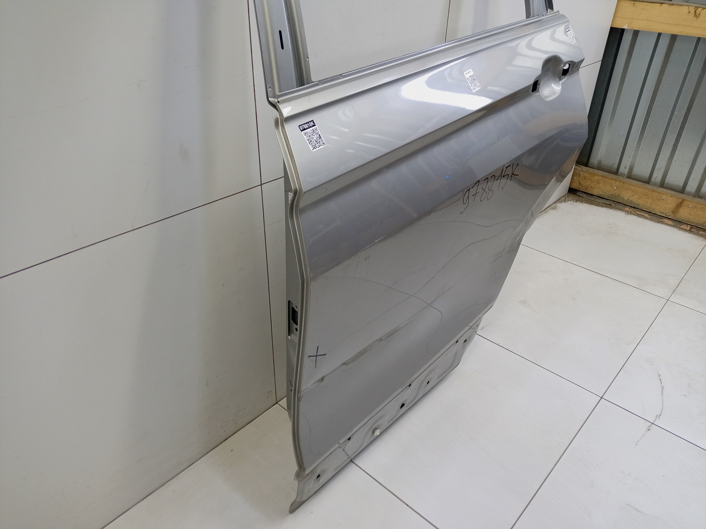 Дверь задняя левая Volkswagen Tiguan 2