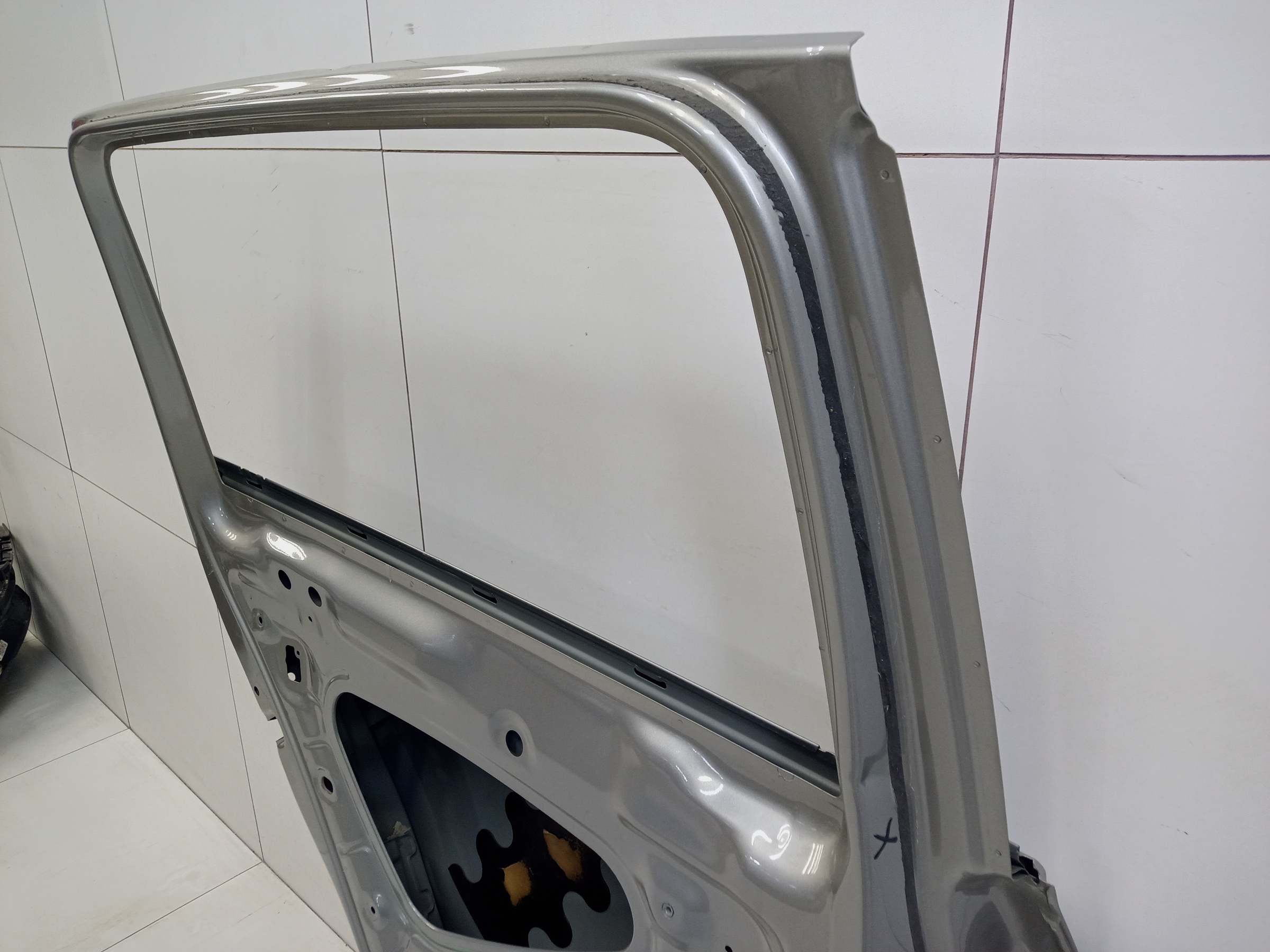 Дверь задняя левая Volkswagen Tiguan 2