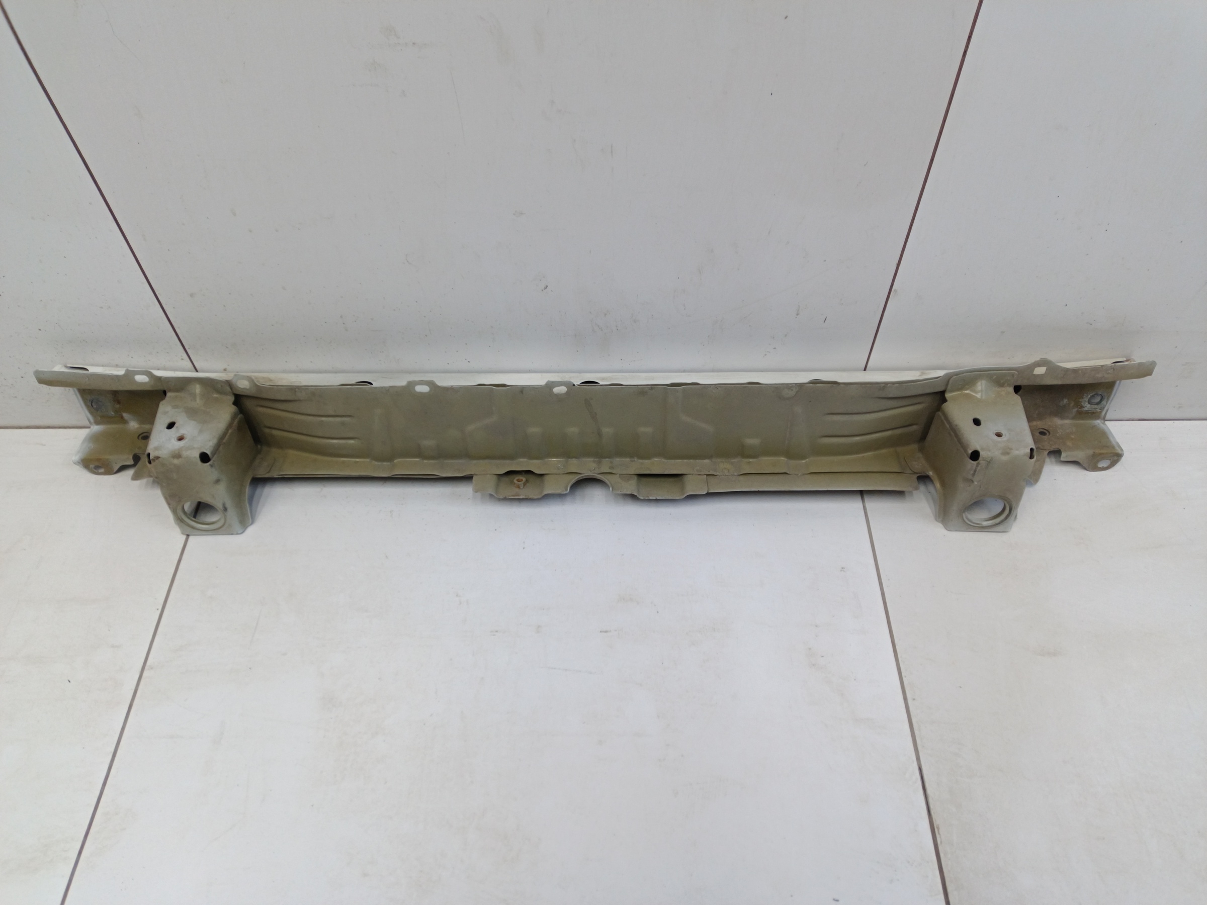 Панель передняя верхняя часть Mitsubishi Outlander 3