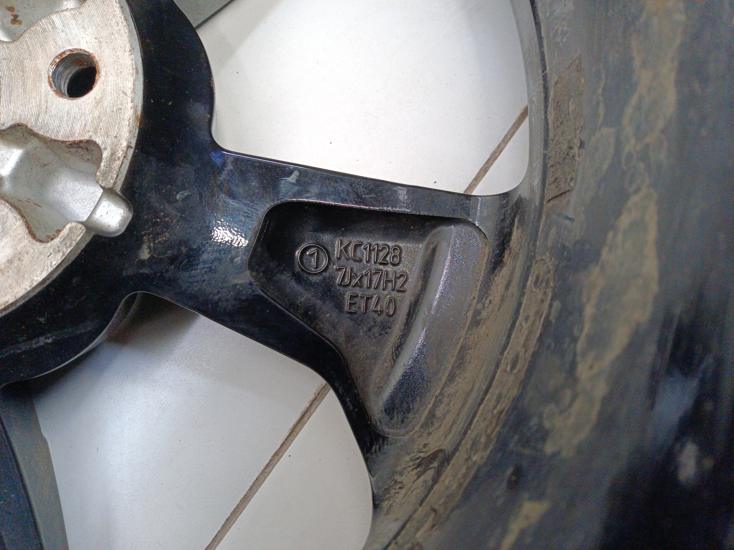 Диск колеса литой Москвич 3 R17